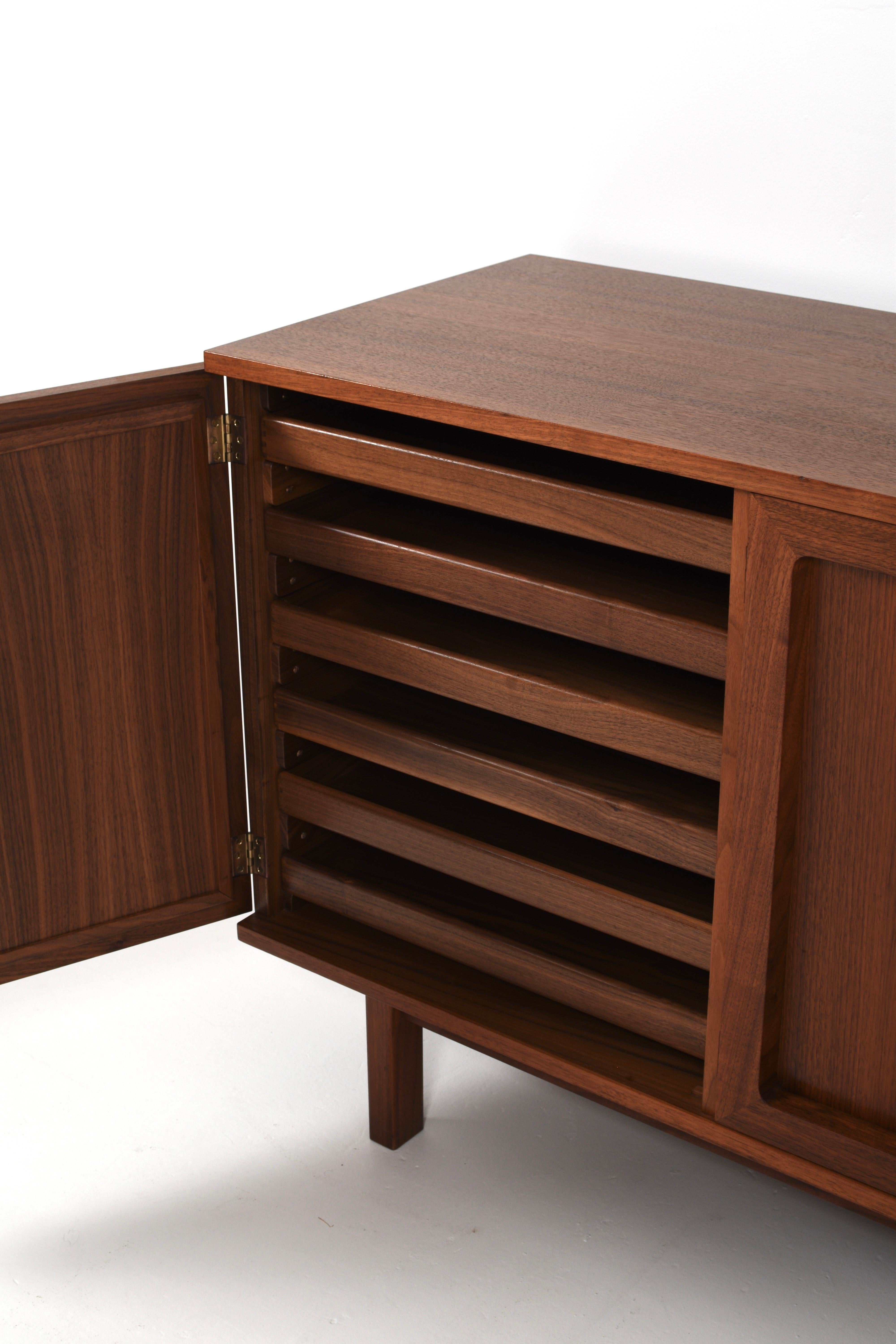 Mid Century Modernes Teakholz-Sideboard von Karl-Erik Ekselius für JOC, Schweden, 1960er Jahre im Angebot 11