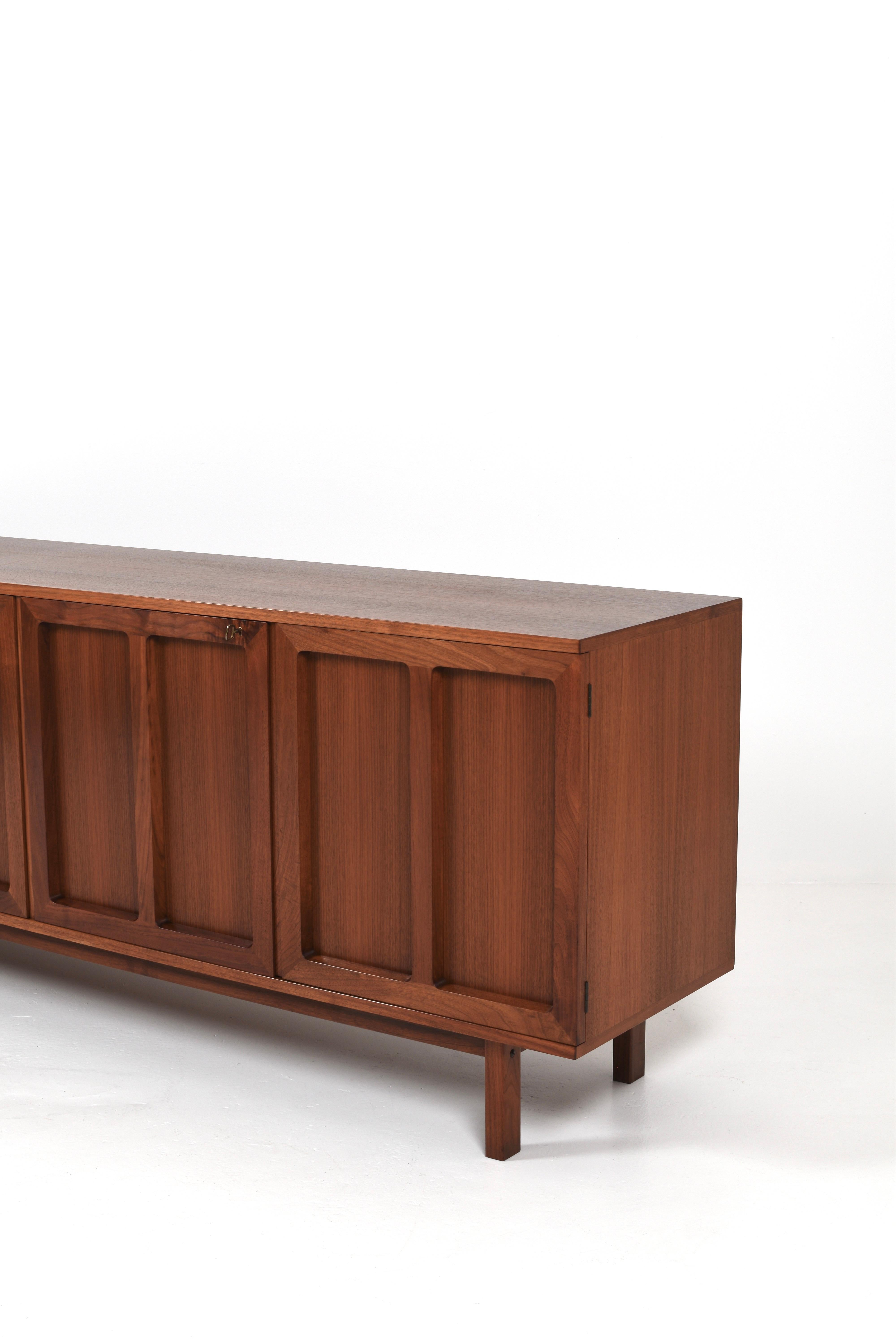 Mid Century Modernes Teakholz-Sideboard von Karl-Erik Ekselius für JOC, Schweden, 1960er Jahre im Angebot 2