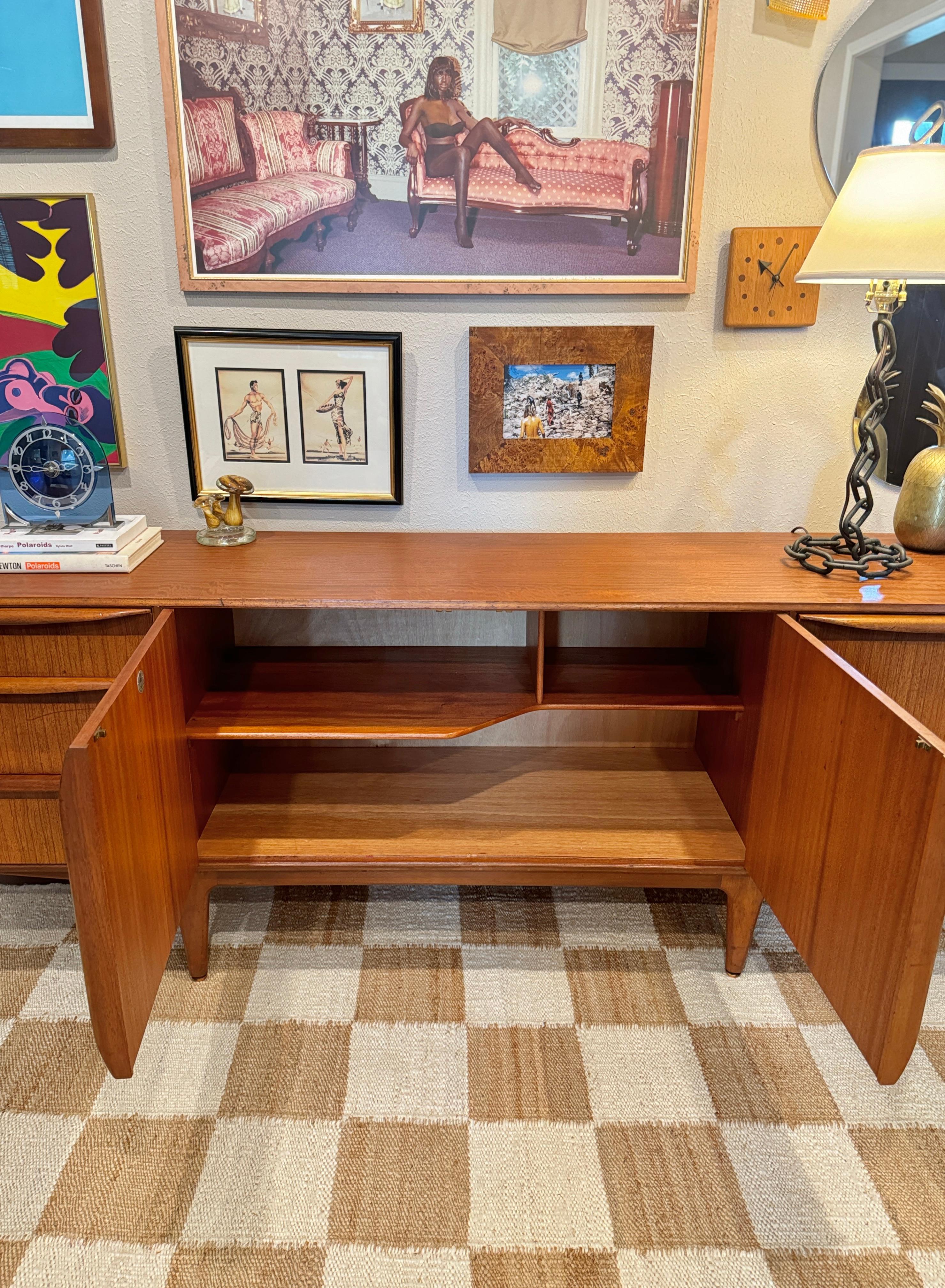 Mid Century Modern teak sideboard by Scottish Furniture Maker McIntosh 1960s 4