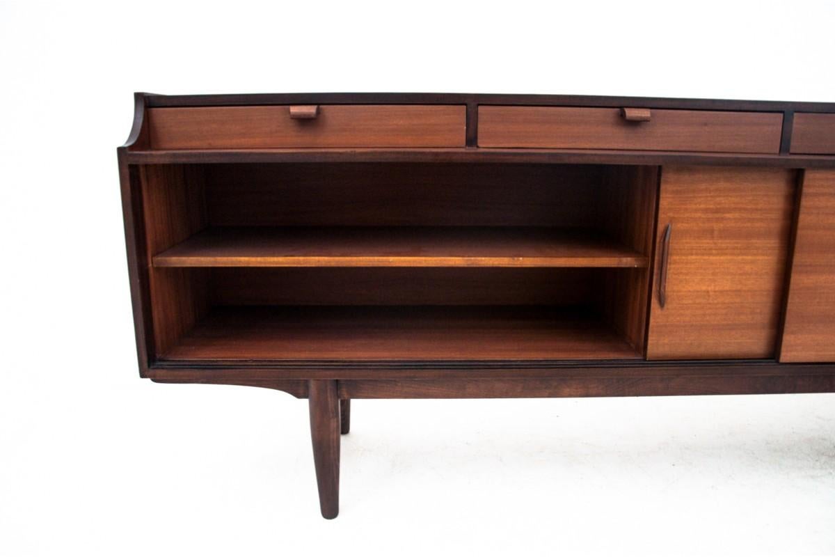 Credenza moderna di metà secolo in teak, Danimarca, anni '60 in vendita 1