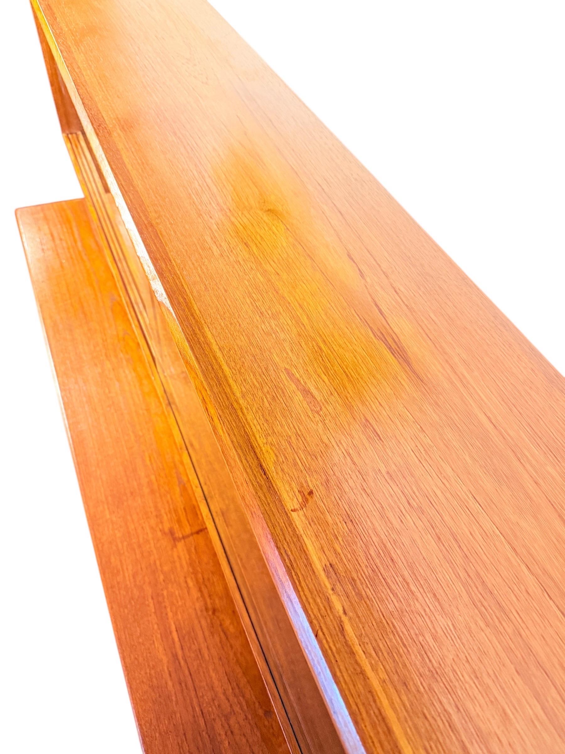 Mid-Century Modern Teak Sideboard + Hutch by R. Huber – 1960s For Sale 8