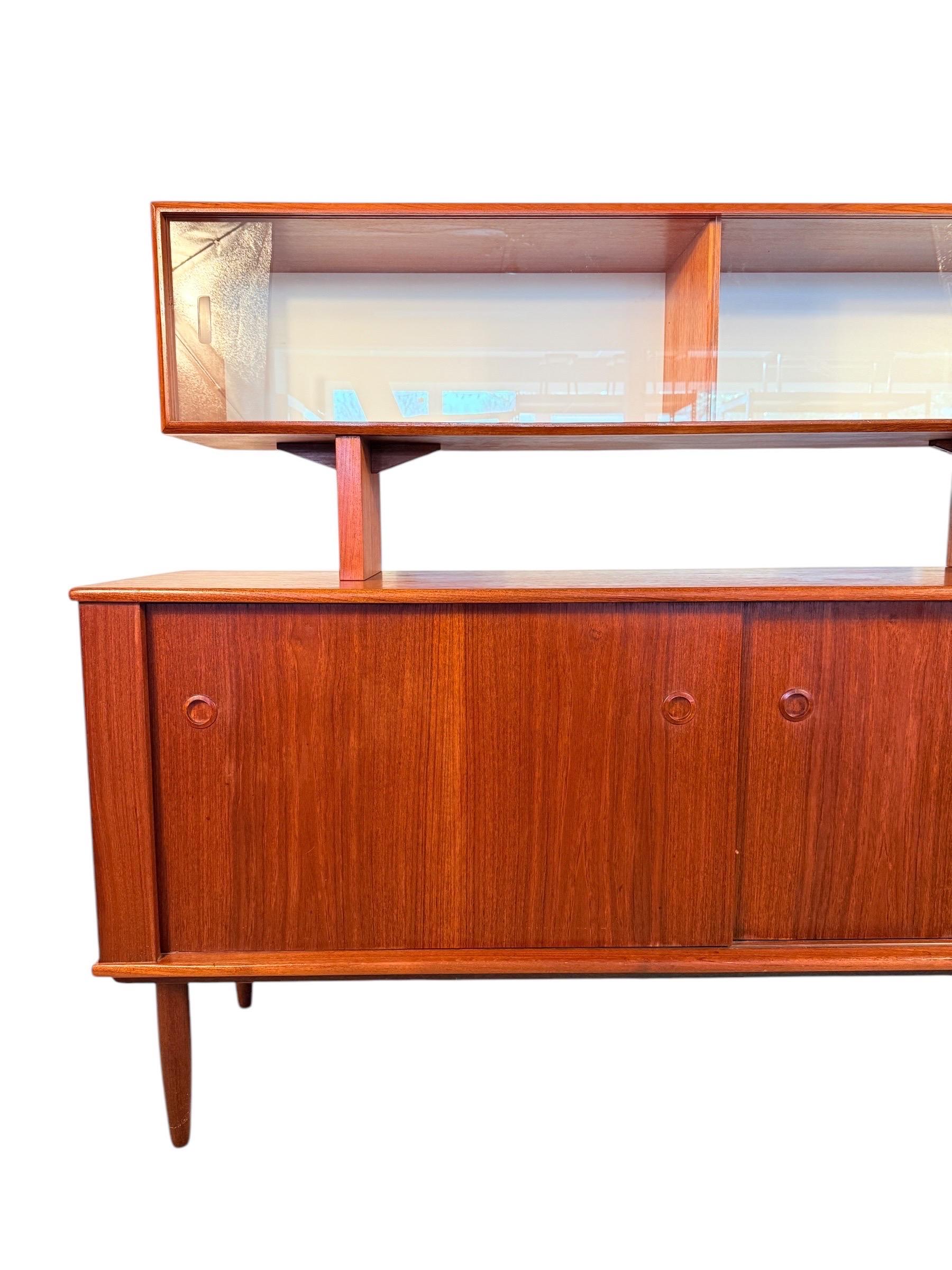 20th Century Mid-Century Modern Teak Sideboard + Hutch by R. Huber – 1960s For Sale