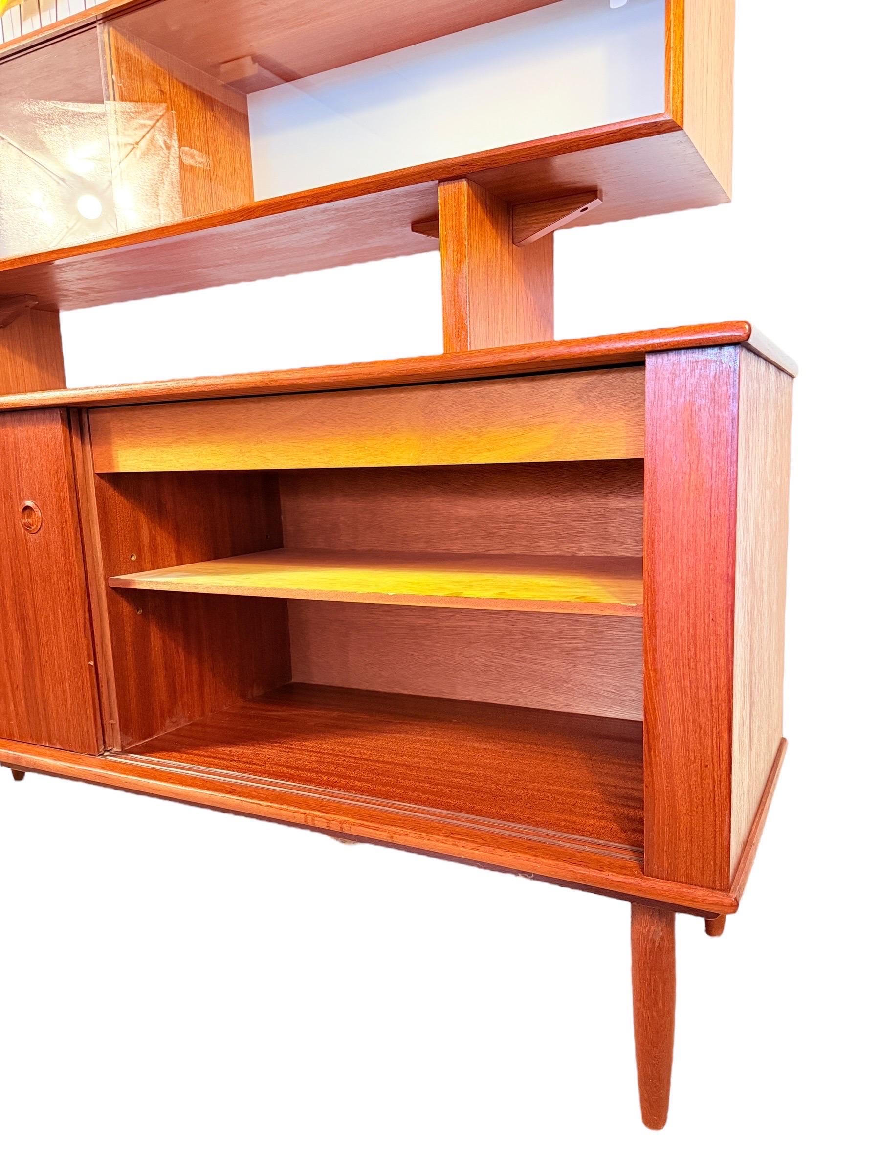 Mid-Century Modern Teak Sideboard + Hutch by R. Huber – 1960s For Sale 3