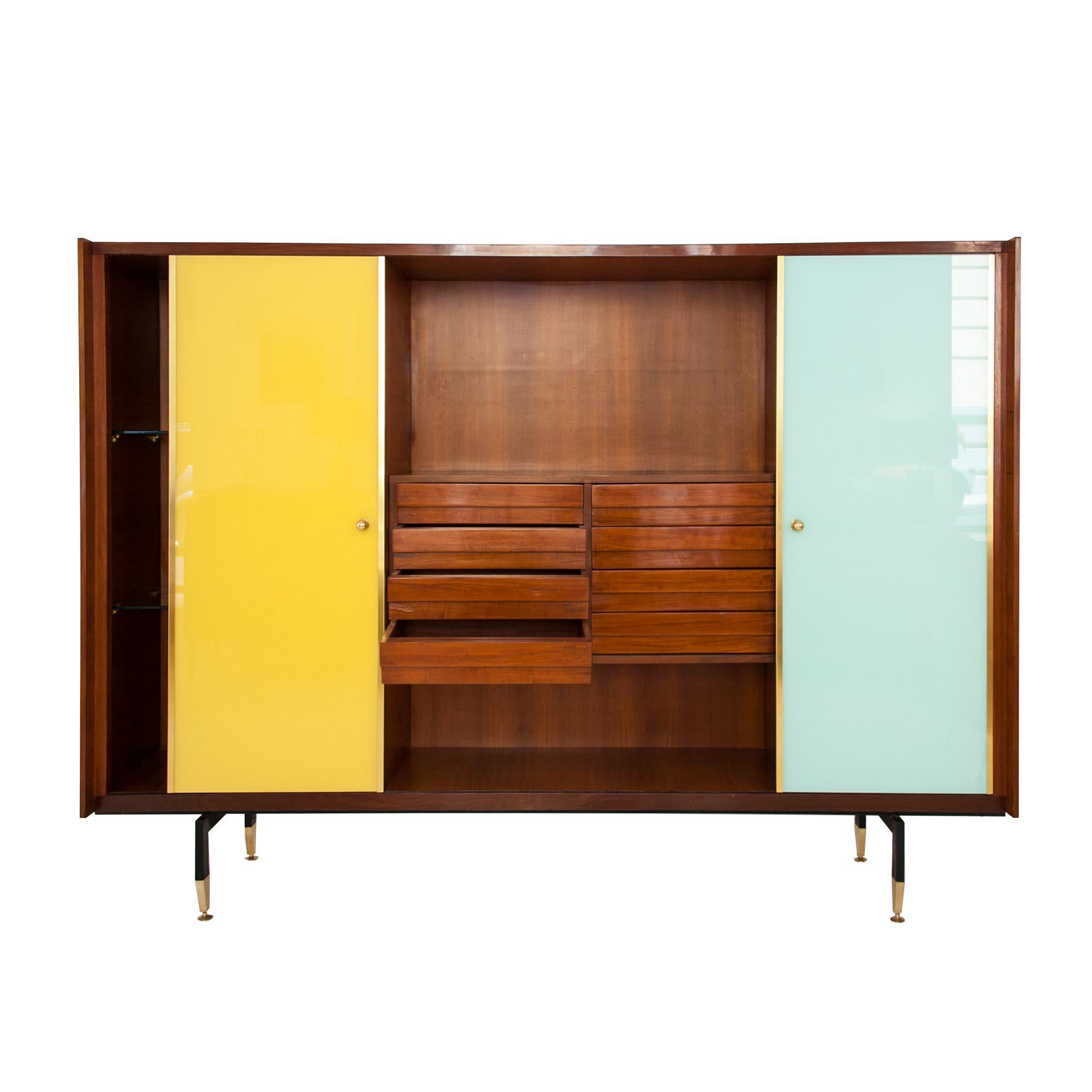 Mid-Century Modern Teak Sideboard with Colored Glass Sliders, Italy, 1960 In Good Condition In Madrid, ES
