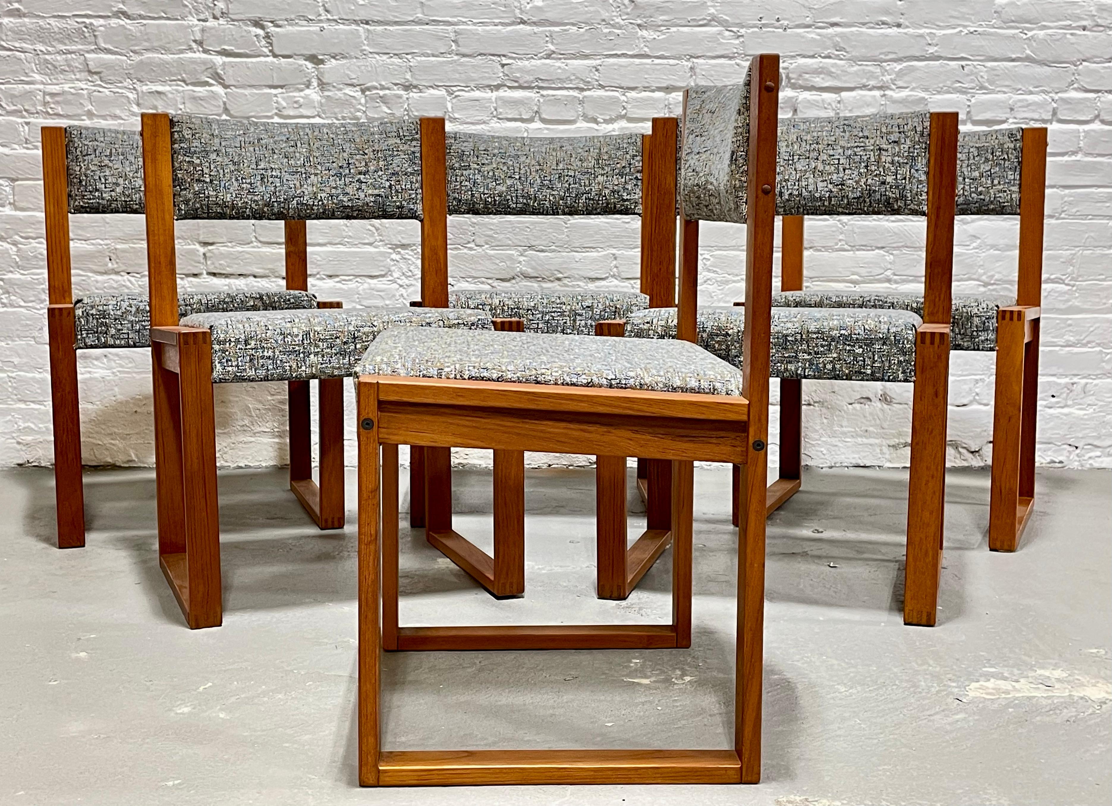 Mid Century MODERN Teak Square Leg DANISH Dining CHAIRS, Set/6 For Sale 9