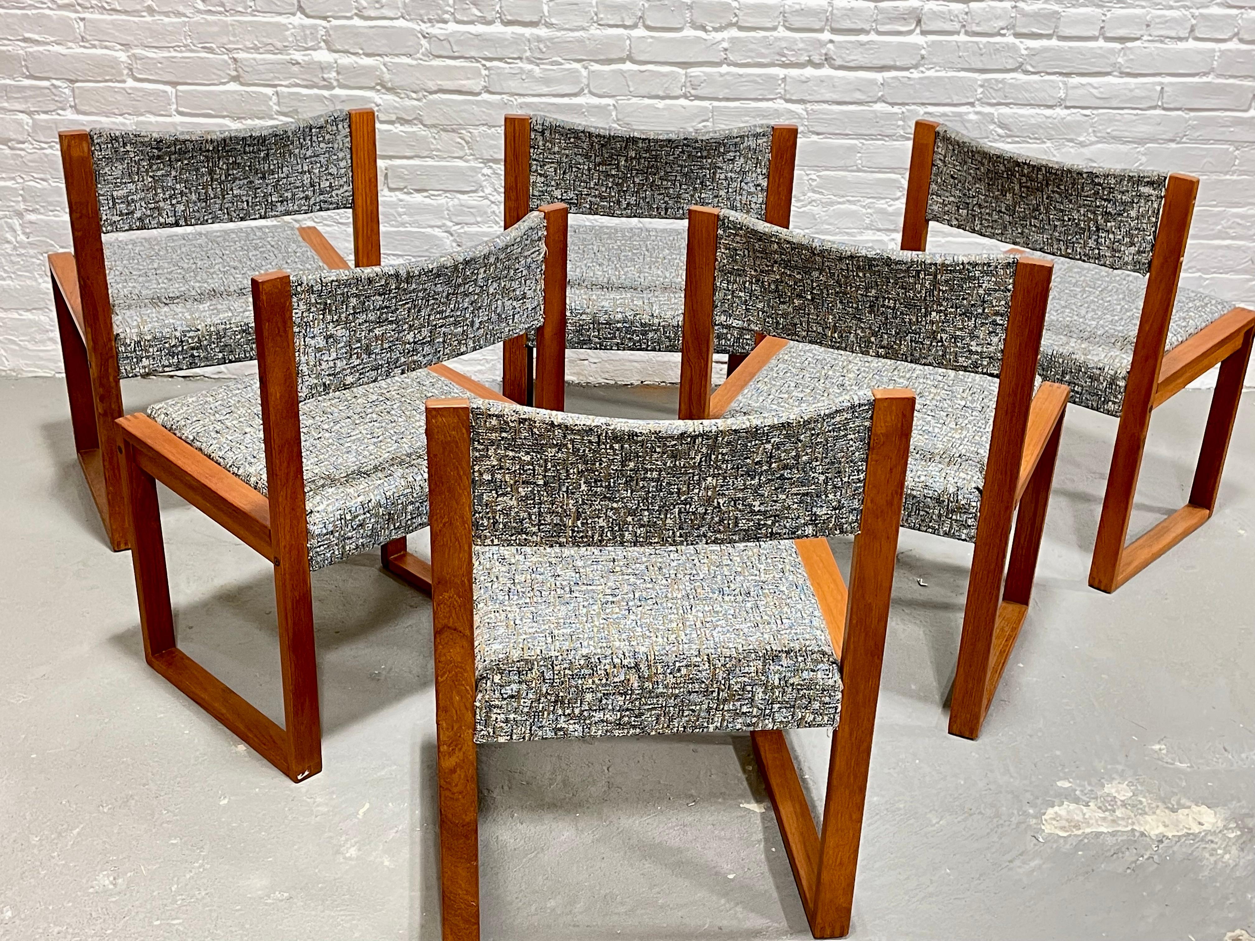 Mid Century MODERN Teak Square Leg DANISH Dining CHAIRS, Set/6 In Good Condition For Sale In Weehawken, NJ