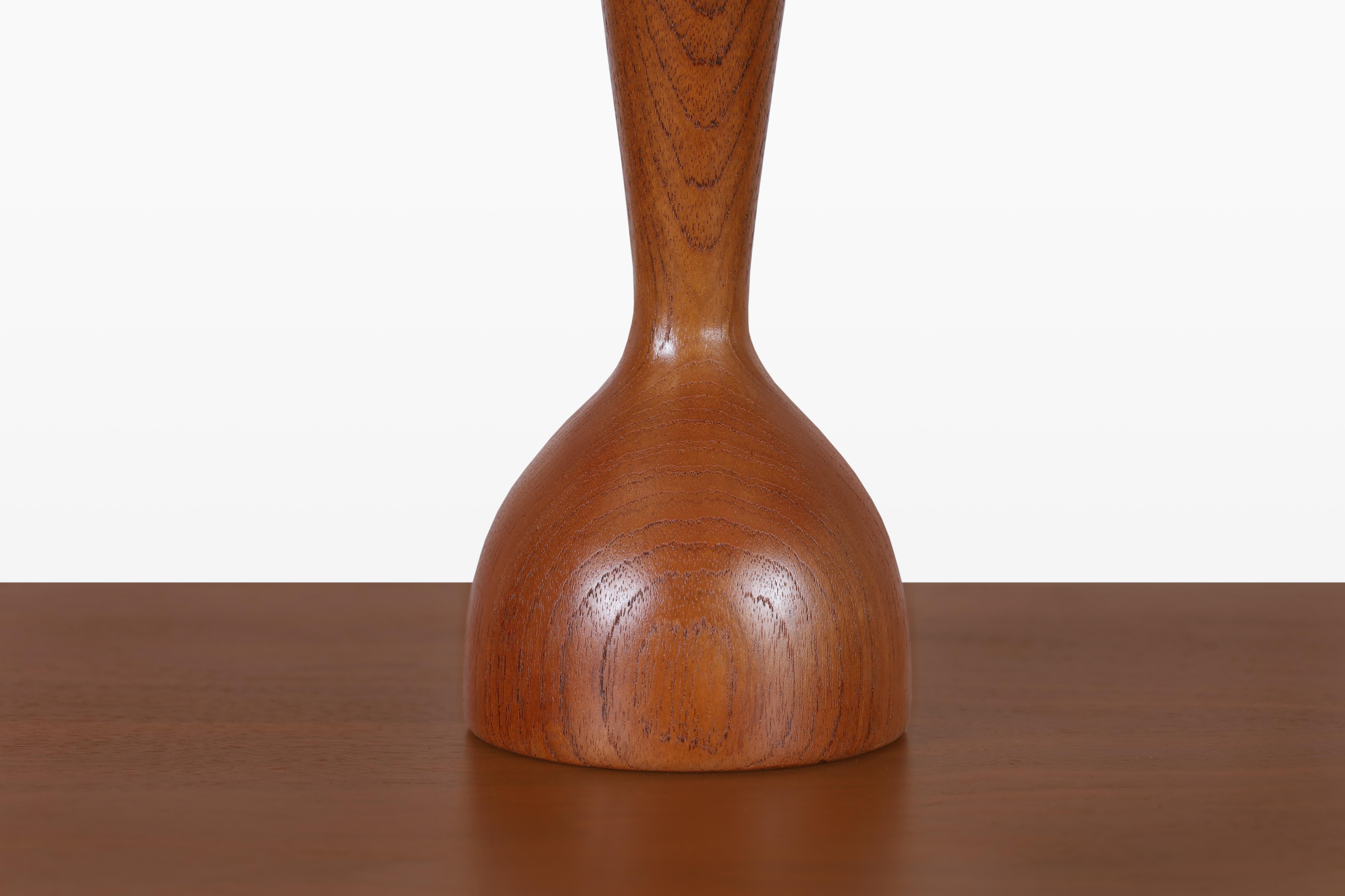 Moderne Teakholz-Tischlampen von ESA aus der Jahrhundertmitte (Dänisch) im Angebot