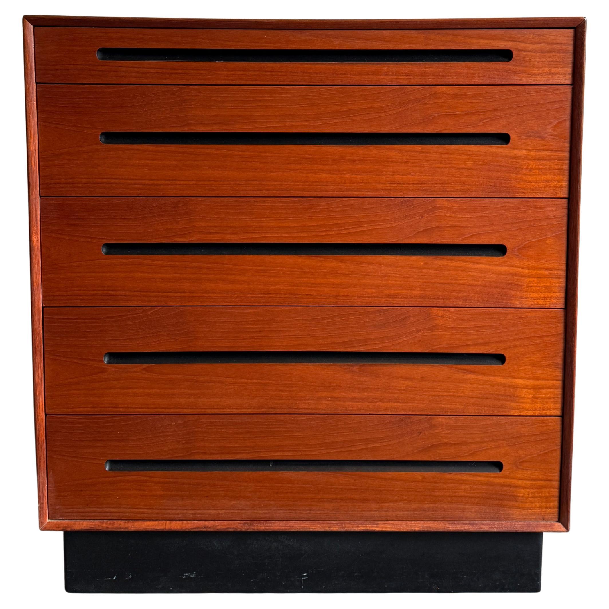 Mid Century Modern Teak Tall 5 drawer dresser by Westnofa Norway