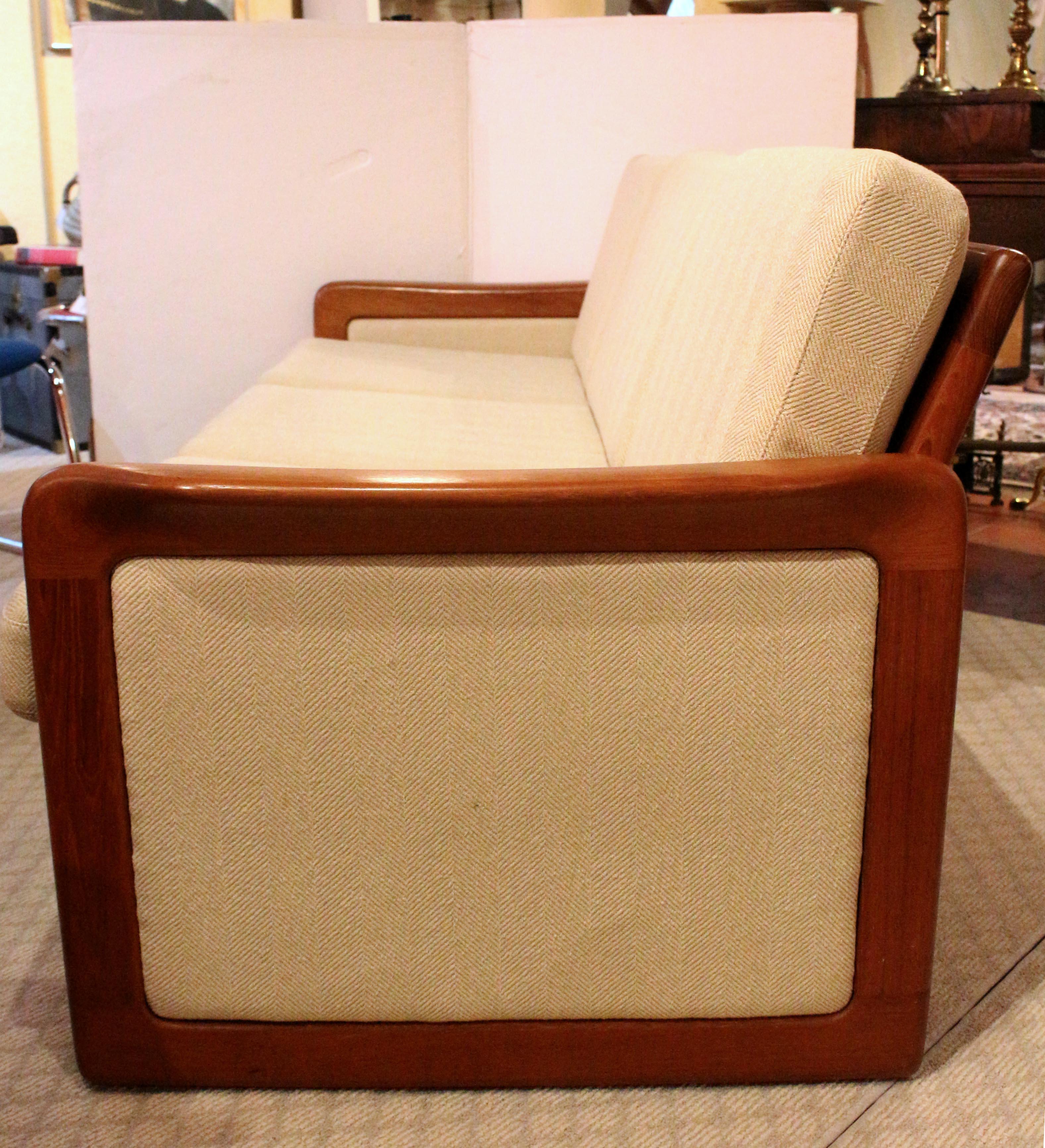 Mid-Century Modern Teak & Upholstered 3-seat Sofa, c.1960s-70s, American In Good Condition In Chapel Hill, NC