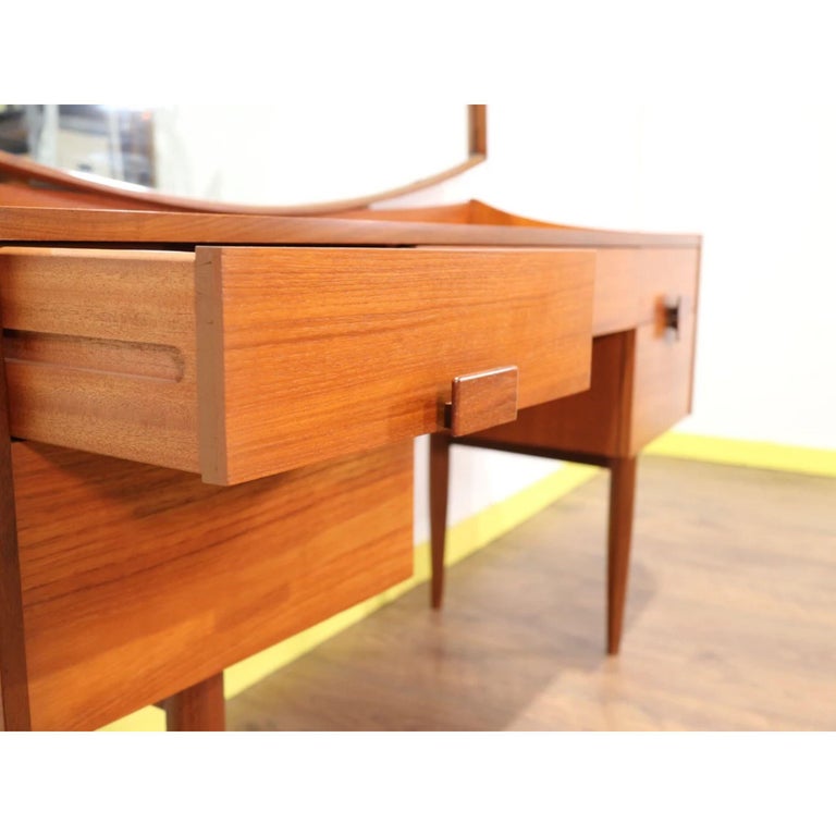 Mid-Century Modern Teak Vanity Desk by Kofod Larsen for G Plan Danish Style Desk In Good Condition For Sale In Los Angeles, CA