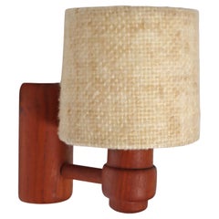 Lampe murale moderne en teck du milieu du siècle dernier par Temde Leuchten