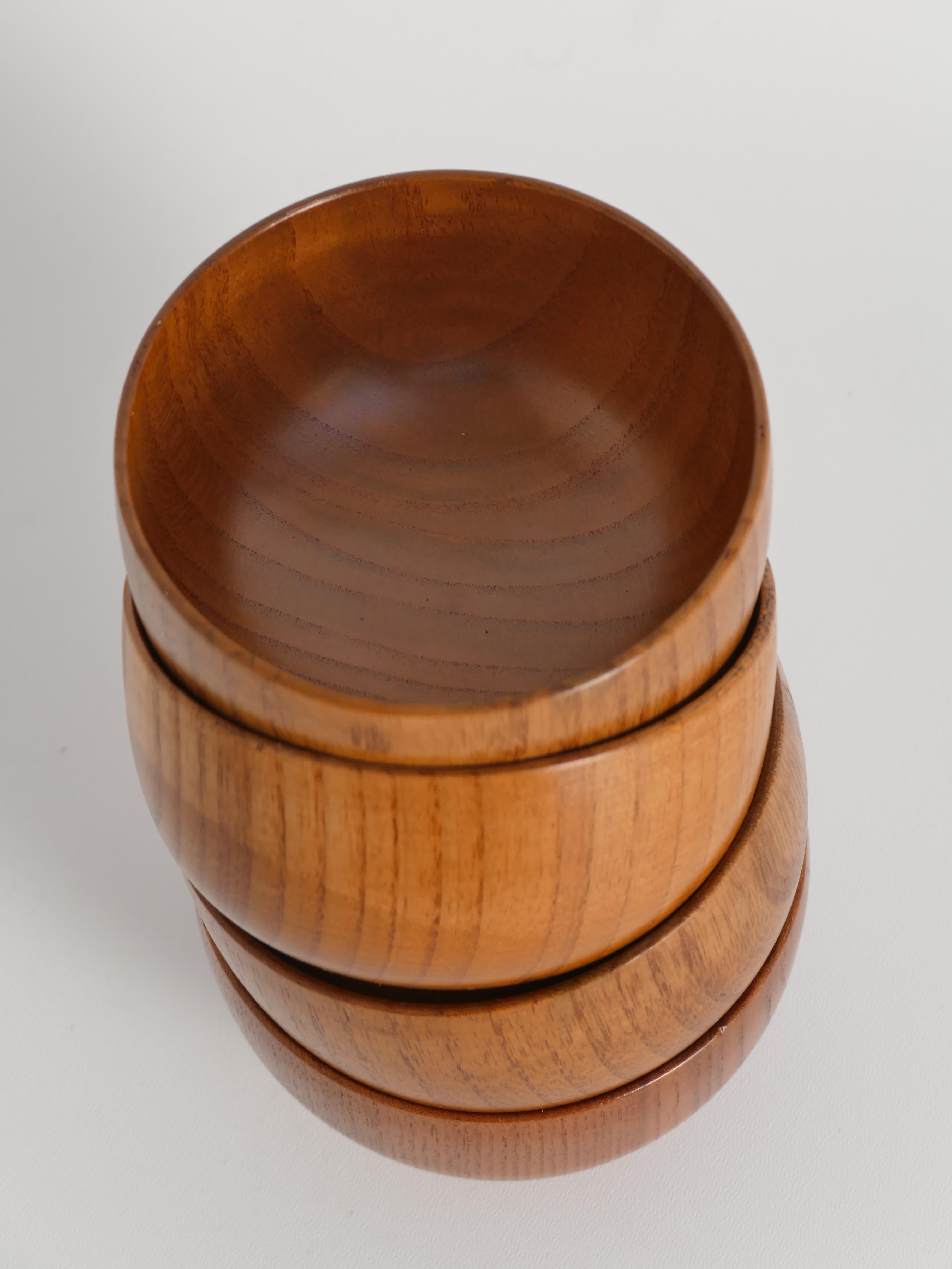 Ciotole in Wood Wood, Svezia, set di 4 pezzi in vendita 3