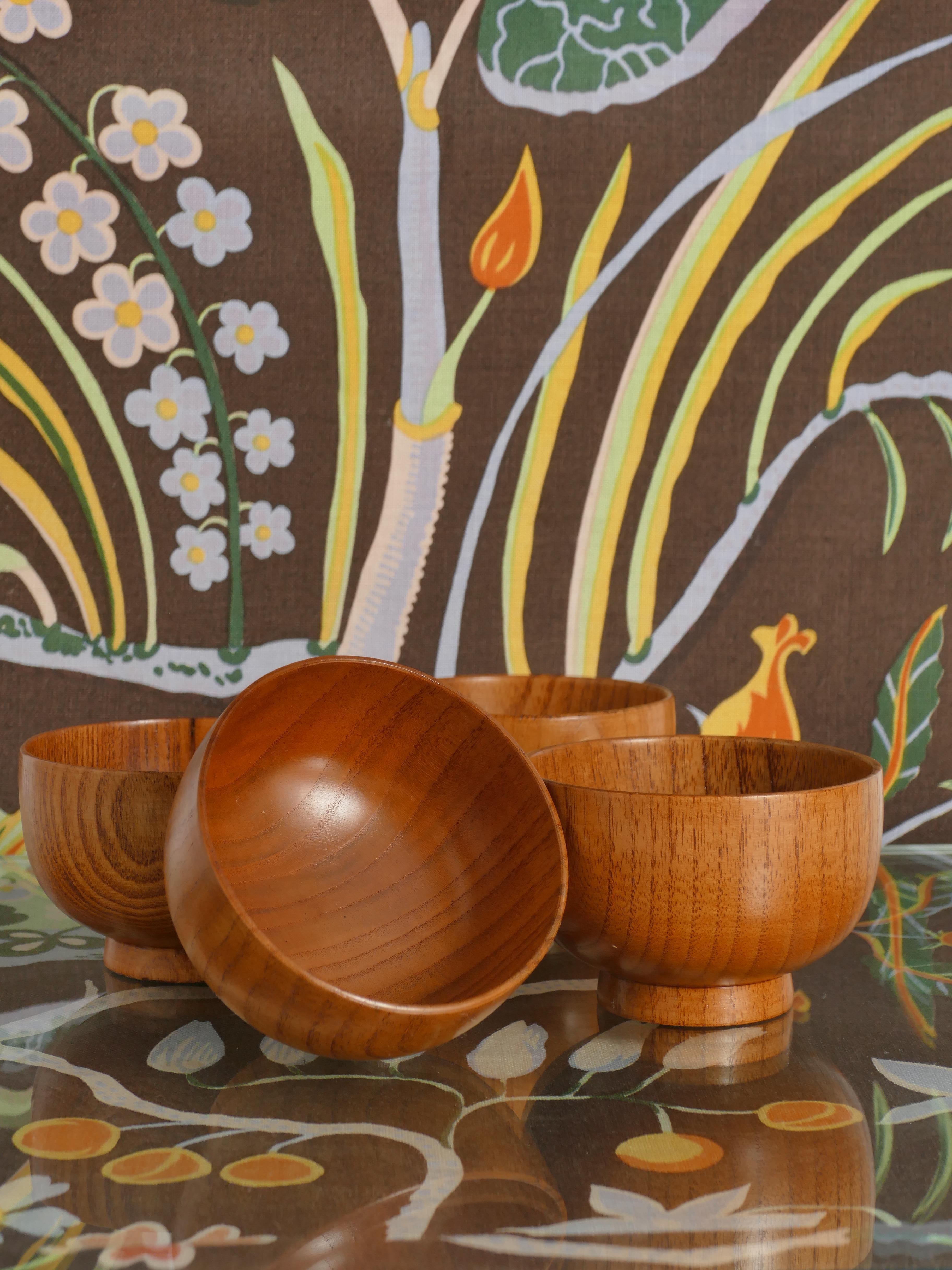 Svedese Ciotole in Wood Wood, Svezia, set di 4 pezzi in vendita