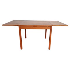 Used Mid-Century Modern Teak Wood Expanding Teak Dining Table 1960s