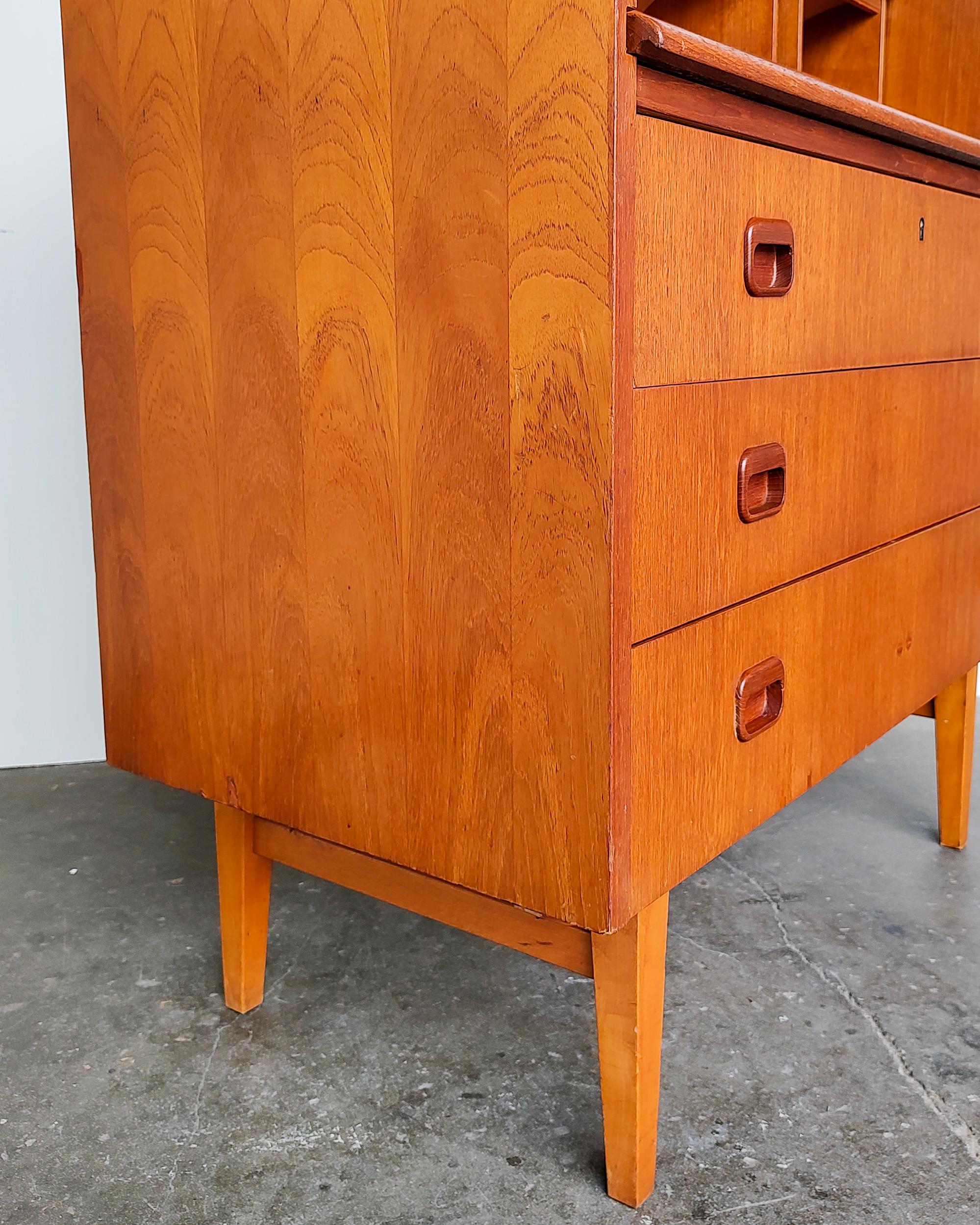 Mid-Century Modern Teak Wood Roll Top Secretary Desk by Egon Ostergaard 1960s For Sale 3
