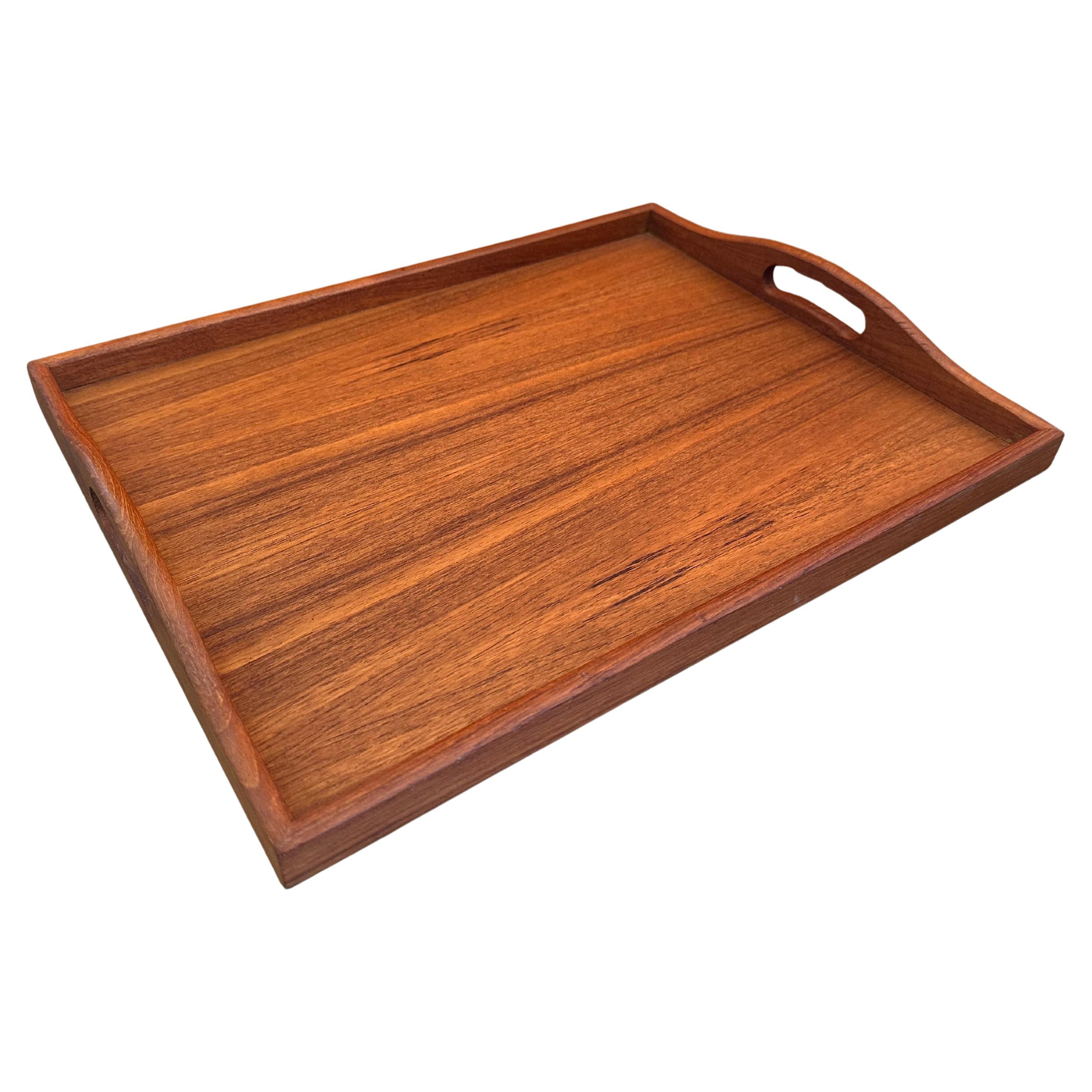 Mid Century Modern Teak Wood Serving Tray with Handles For Sale 3
