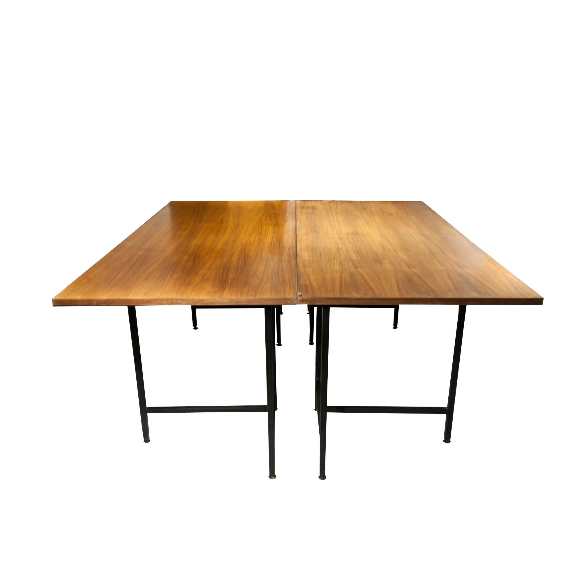 Mid-Century Modern Teak Wooden Desk With Black Lacquered Iron Base, Italy, 1950  For Sale 4