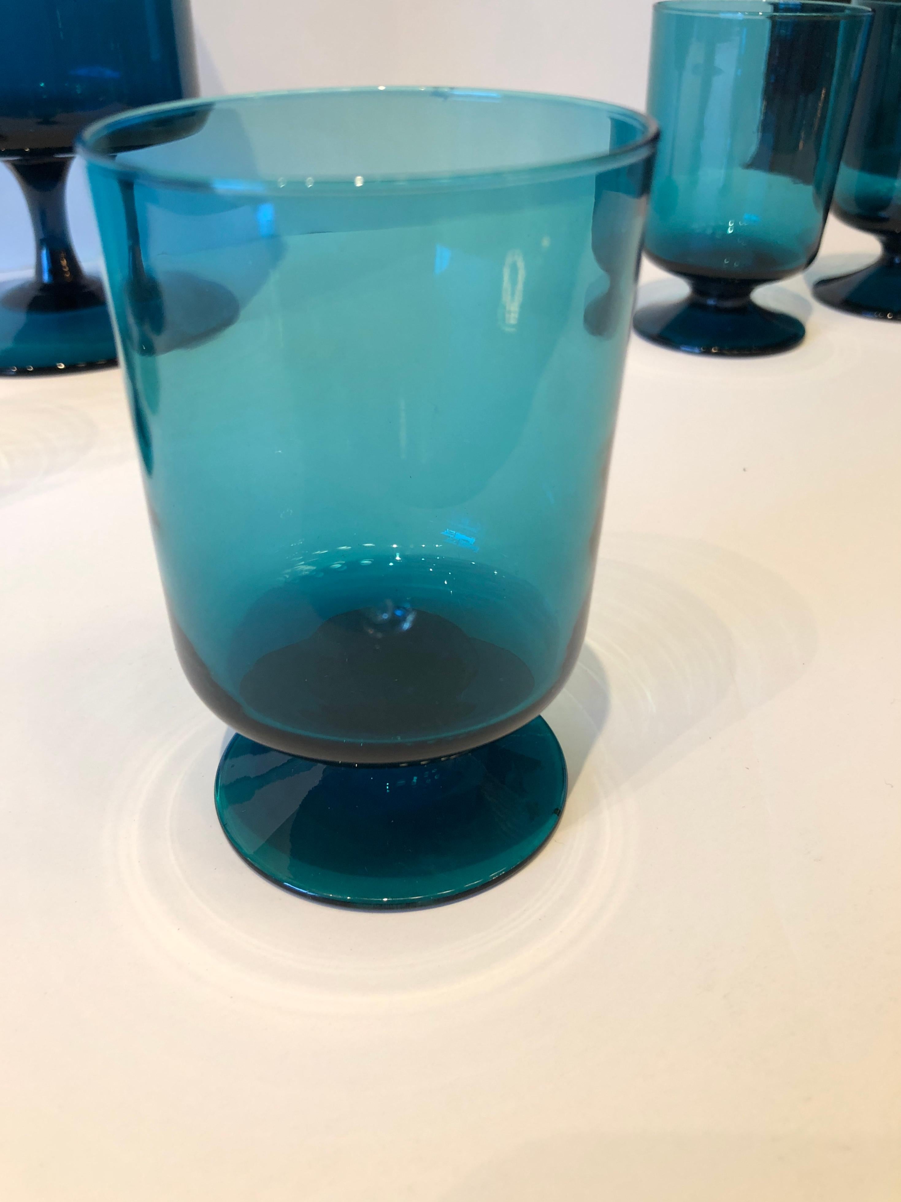 Translucent Teal Blue Blown Glass Decanter w/ Stopper & S/6 Petite Stem Glasses 3