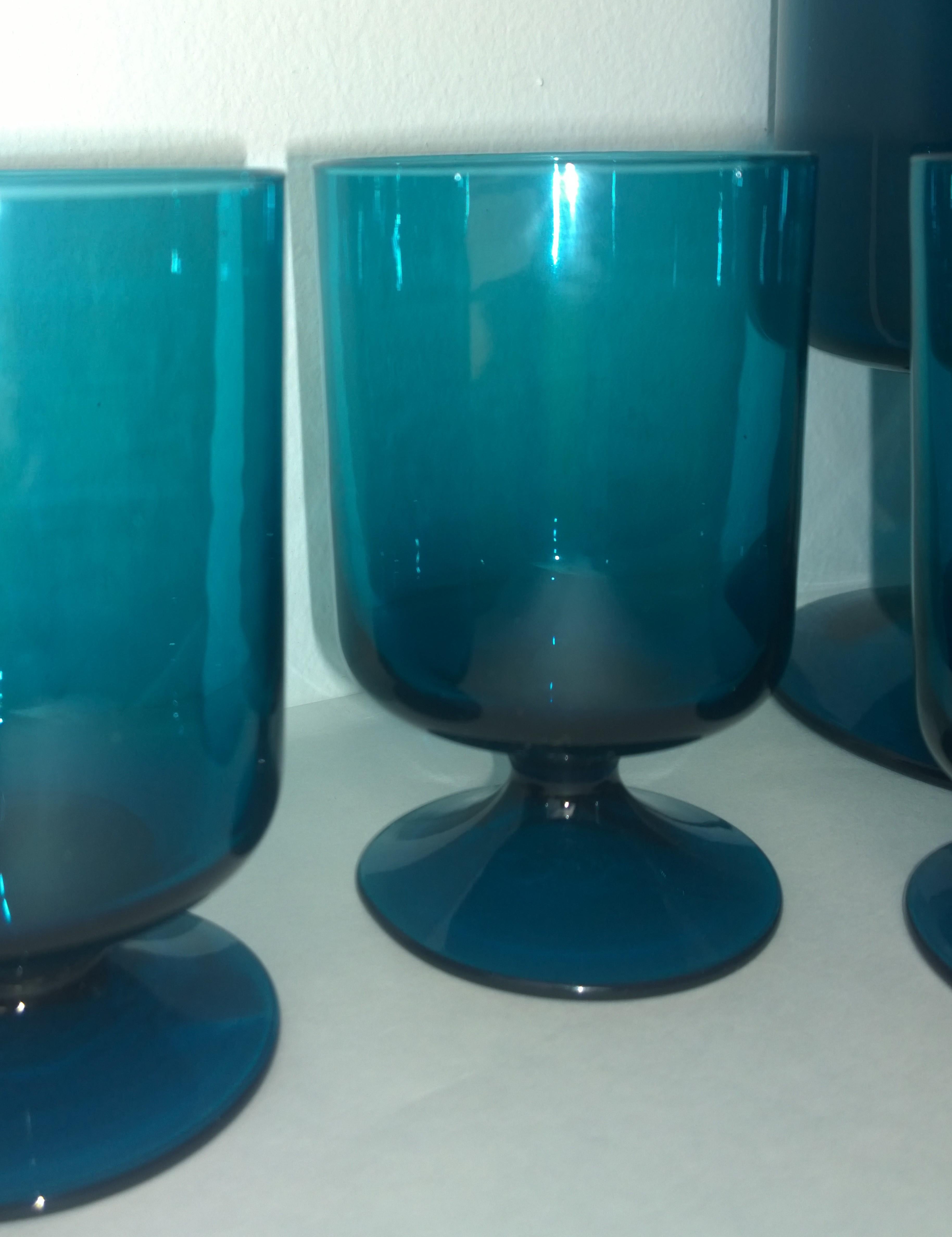Translucent Teal Blue Blown Glass Decanter w/ Stopper & S/6 Petite Stem Glasses 11