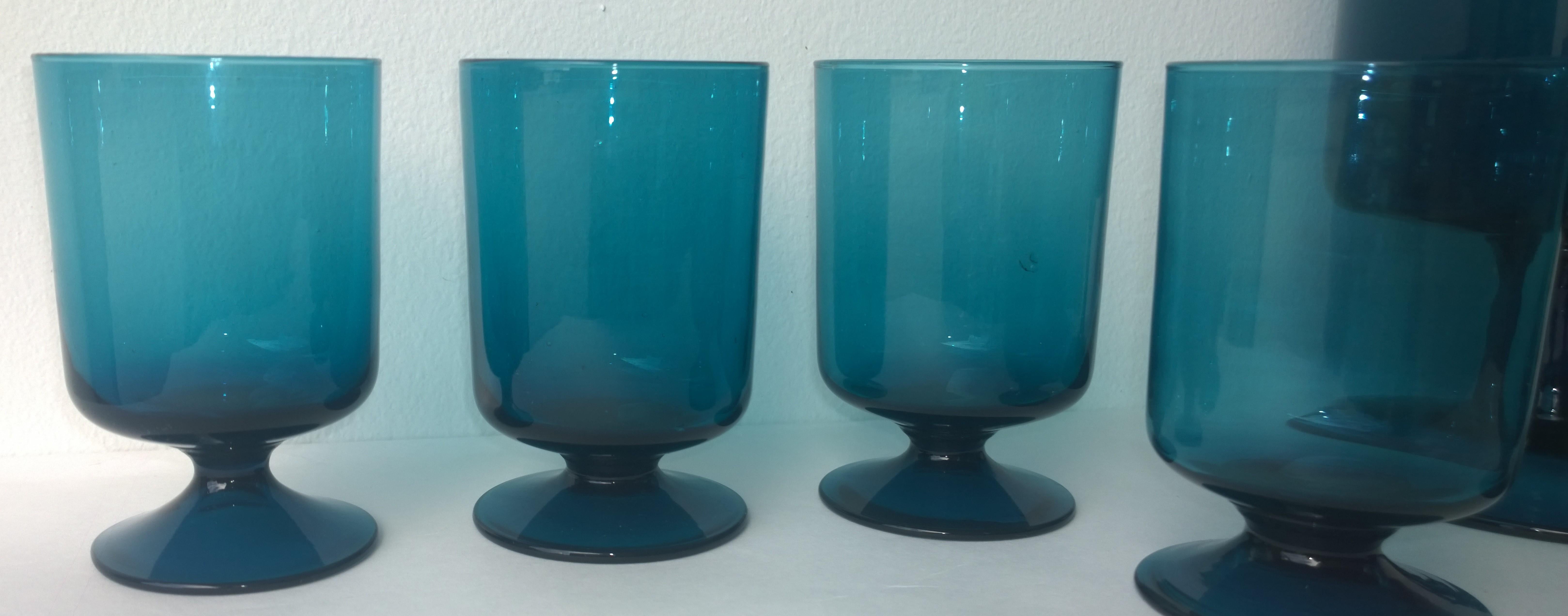 Translucent Teal Blue Blown Glass Decanter w/ Stopper & S/6 Petite Stem Glasses 4