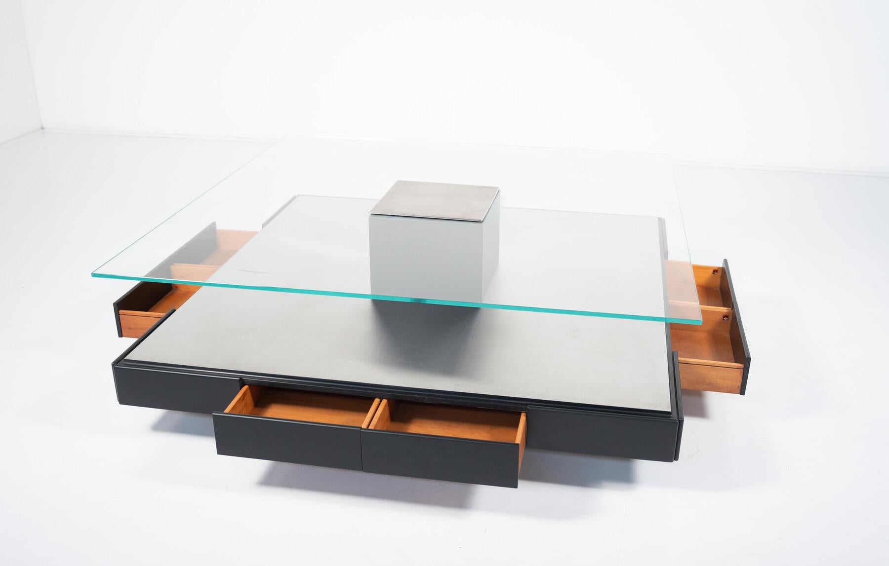 Mid-Century Modern Tecno T147 Coffee Table by Marco Fantoni, Italy, 1970s For Sale 7