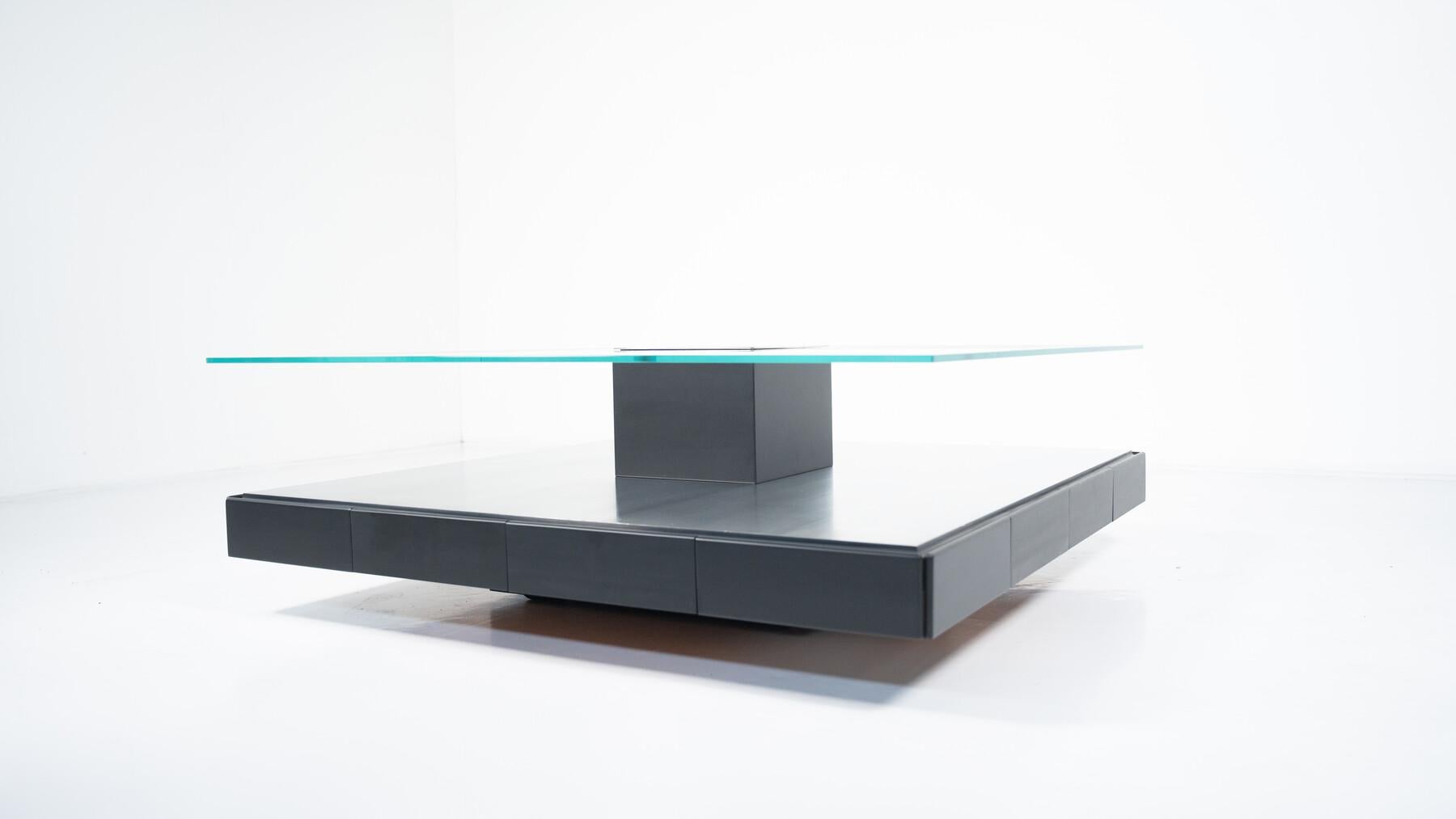 Mid-Century Modern Tecno T147 Coffee Table by Marco Fantoni, Italy, 1970s

