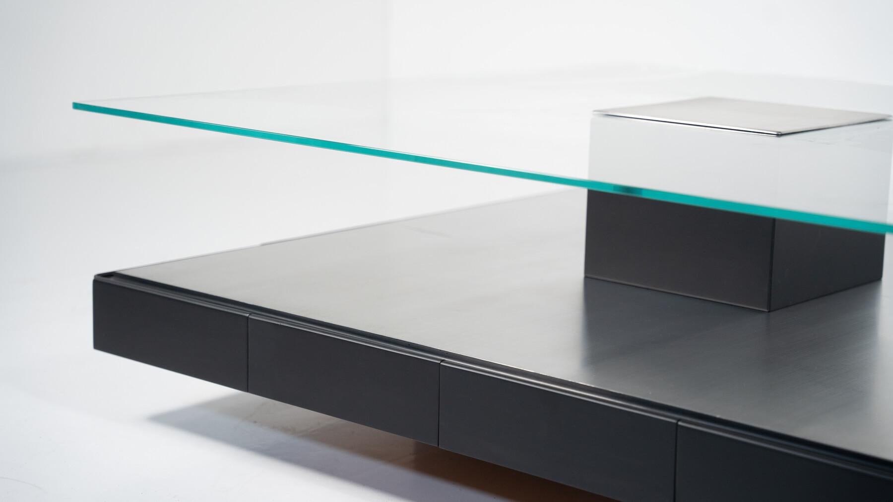 Mid-Century Modern Tecno T147 Coffee Table by Marco Fantoni, Italy, 1970s In Good Condition For Sale In Brussels, BE