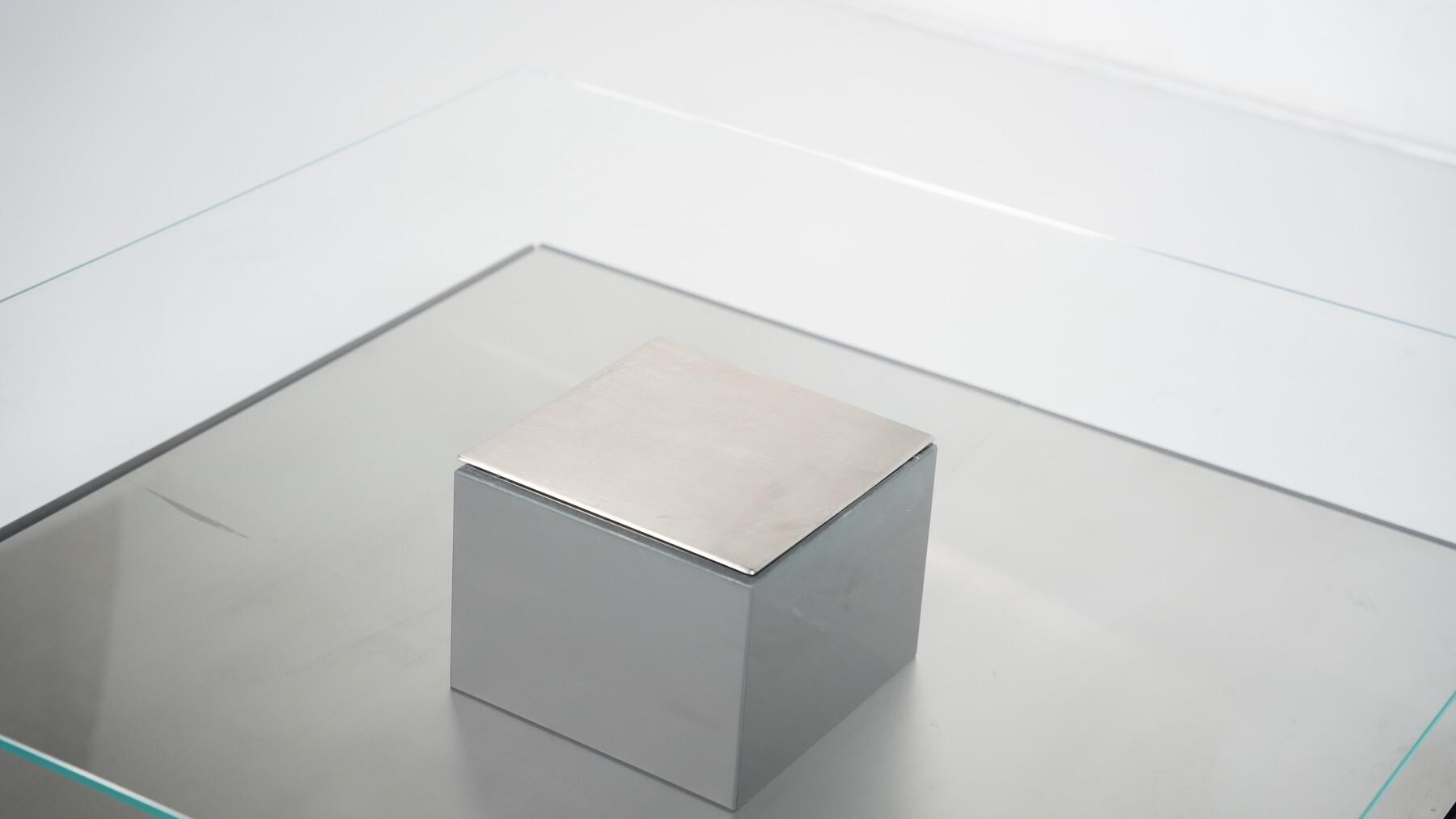 Metal Mid-Century Modern Tecno T147 Coffee Table by Marco Fantoni, Italy, 1970s For Sale