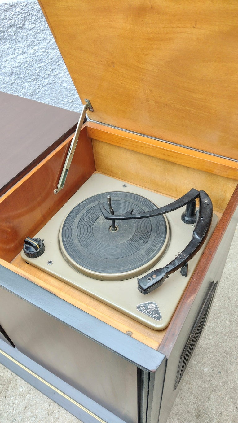 MidCentury Modern Telefunken Radio Victrola ''Does Not Work'' For Sale