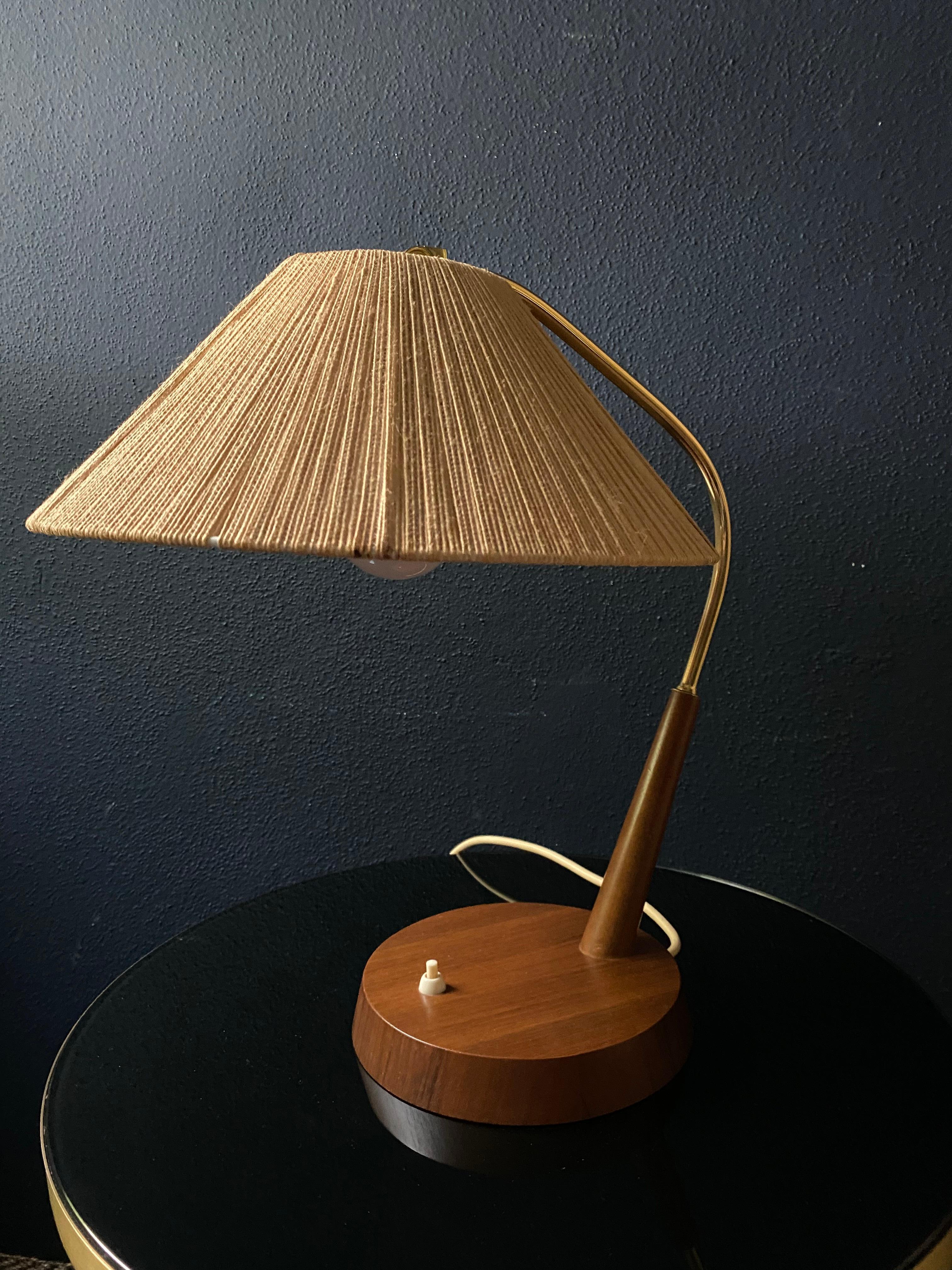 Mid-Century Modern Temde Sisal Schreibtischlampe, Deutschland / Schweiz 1960er Jahre im Angebot 2