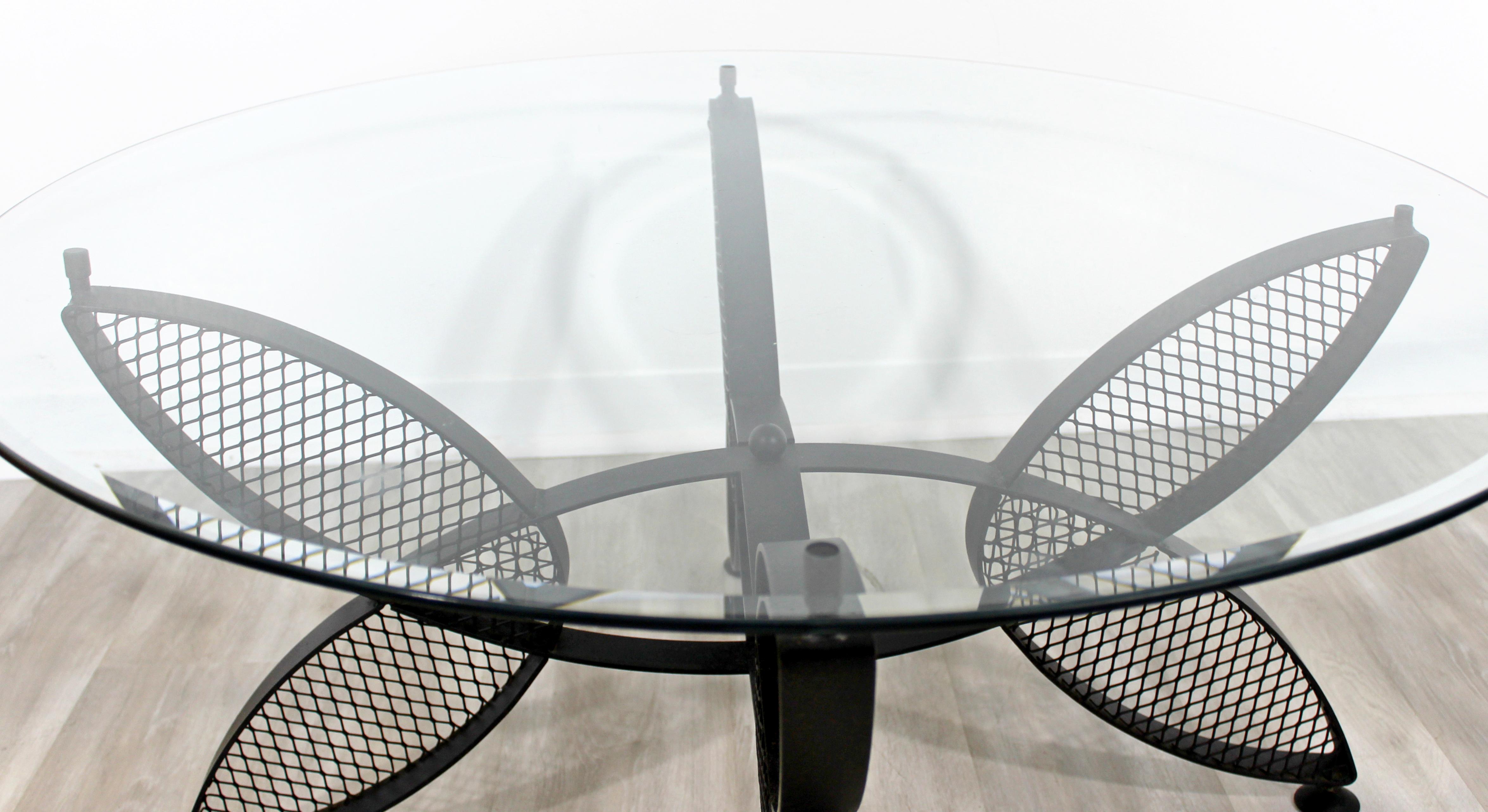 Mid-Century Modern Tempestini for Salterini Butterfly Patio Coffee Table, 1960s In Good Condition In Keego Harbor, MI