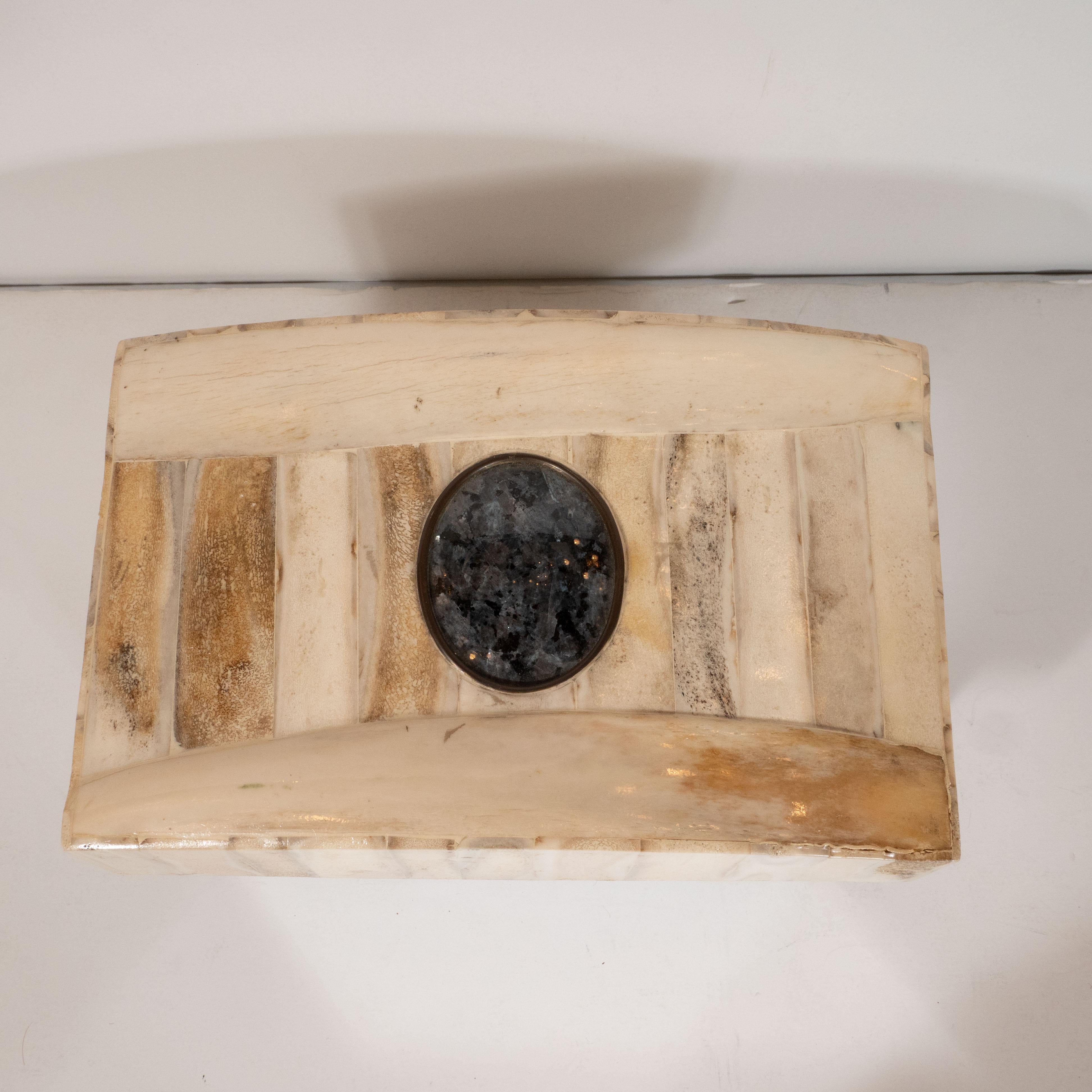 Américain Boîte en granit tessellée moderne du milieu du siècle dernier:: en bois de cerf:: en chrome & par Jonson & Marcius en vente