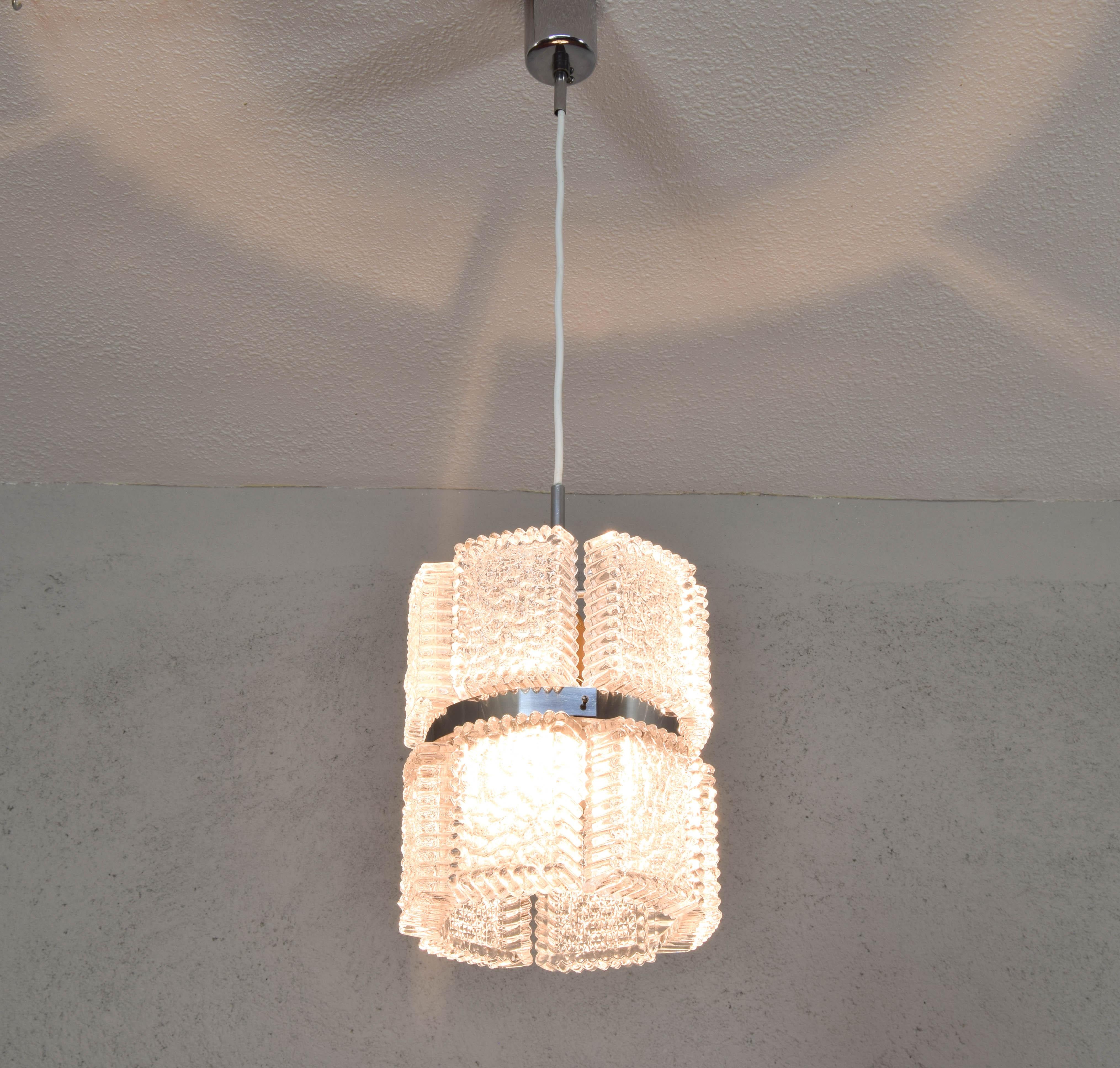Mid Century Modern Textured Crystal Kaiser Chandelier, Germany 1960 For Sale 2