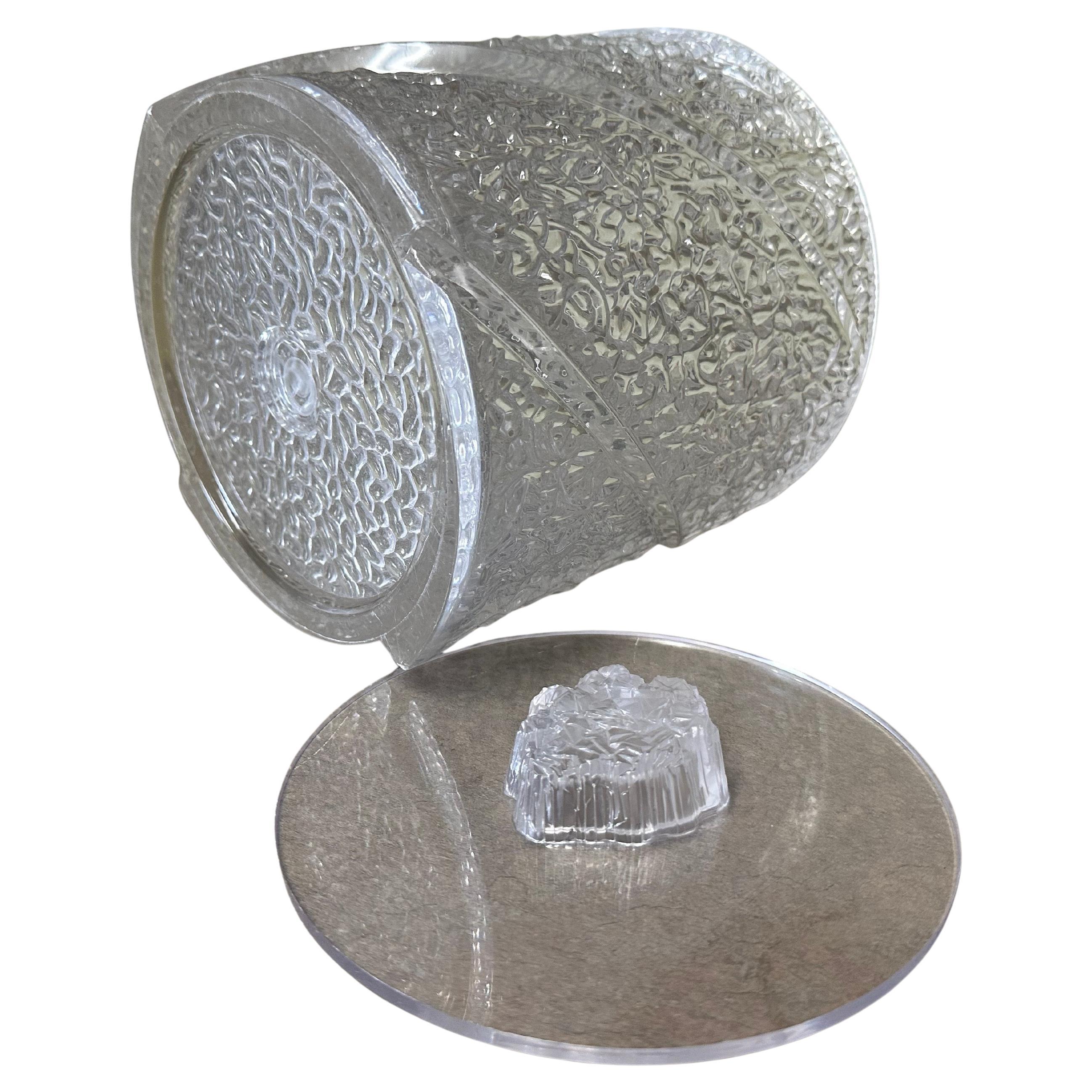 Molded Mid-Century Modern Textured Lucite Ice Bucket in the Style of Wilardy For Sale
