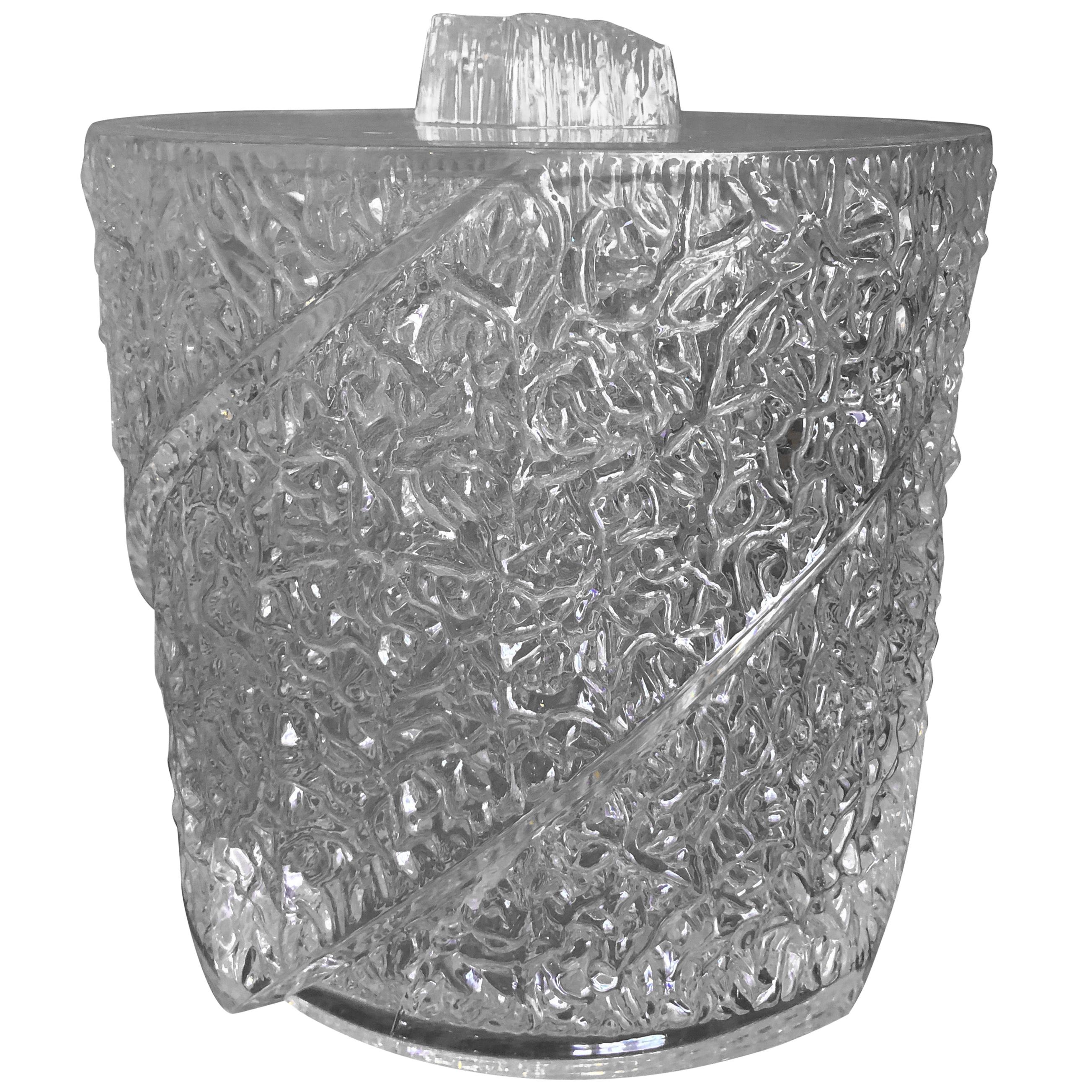 Mid-Century Modern Textured Lucite Ice Bucket in the Style of Wilardy For Sale