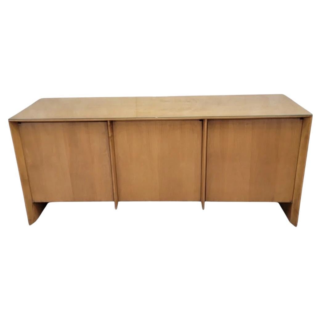 Mid Century Modern T.H. Robsjohn-Gibbings per il mobile credenza Widdicomb
