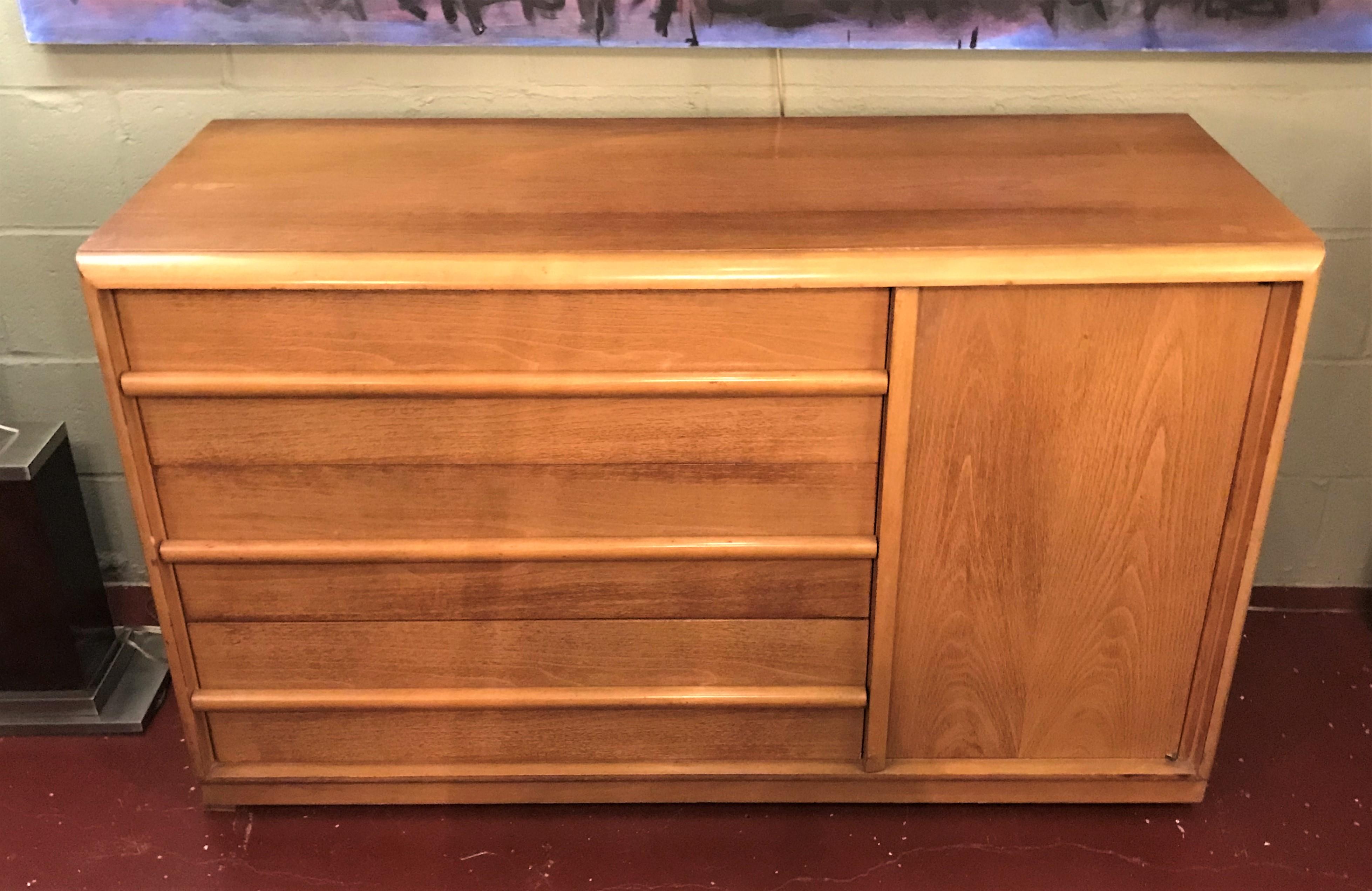 Mid-Century Modern TH Robsjohn-Gibbings Three Drawers Chest with Side Door In Good Condition In Stamford, CT
