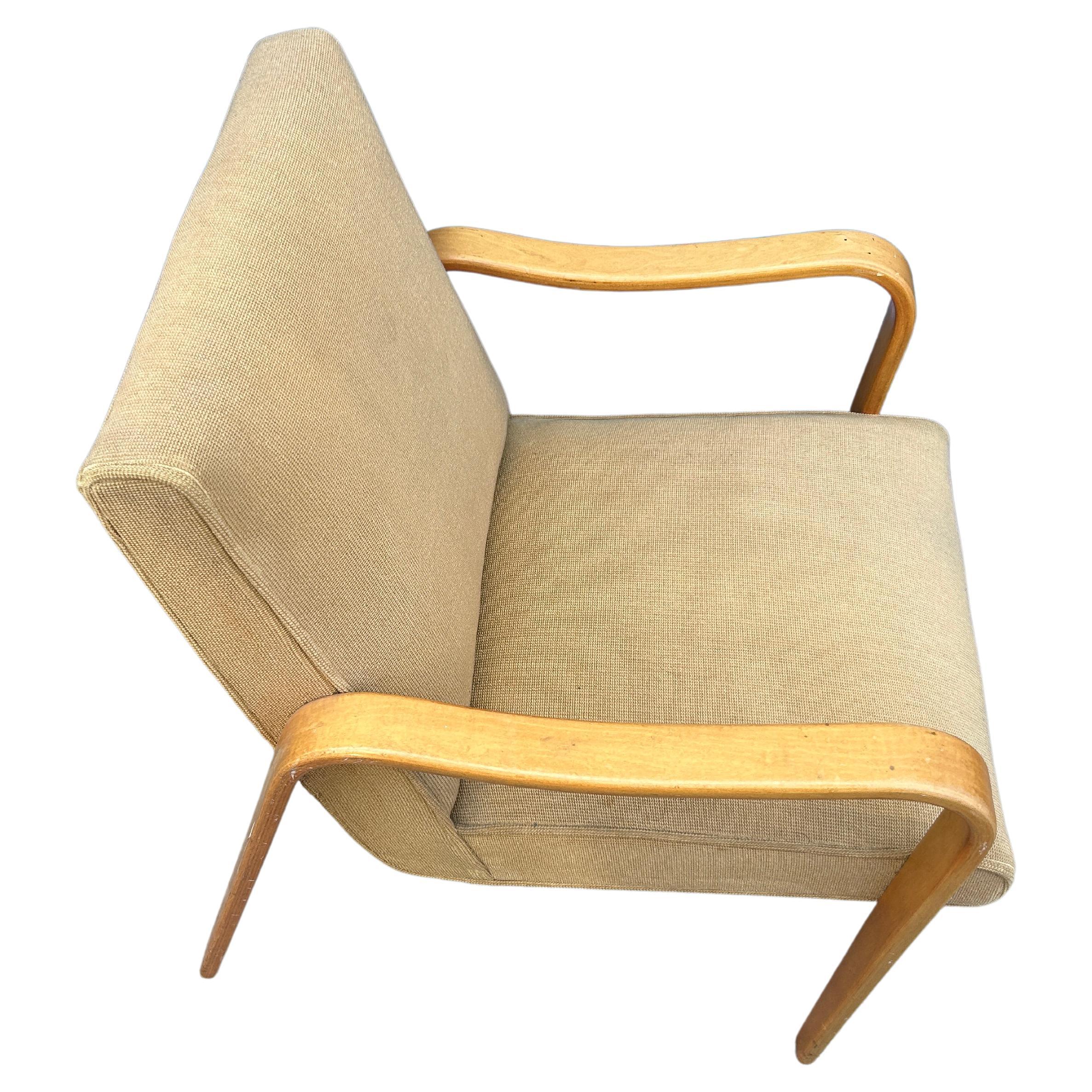 thonet bentwood lounge chair