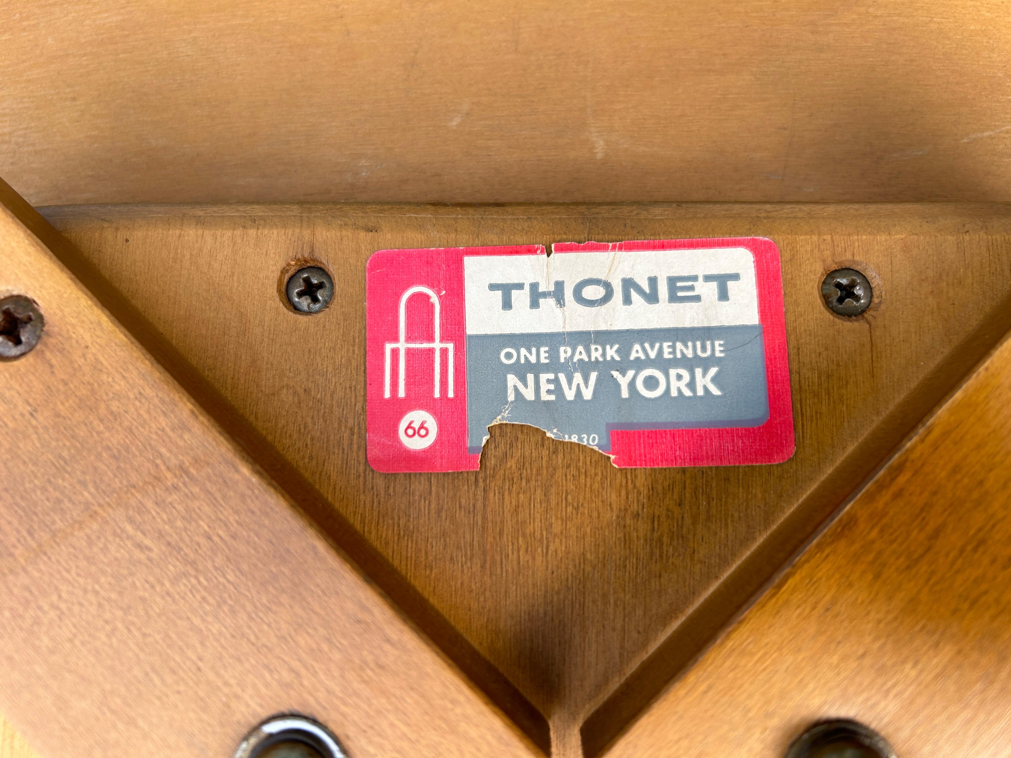 Bouleau Chaise de salle à manger Thonet Bentwood Bentwood plywood birch Mid-Century Modern 10 available  en vente