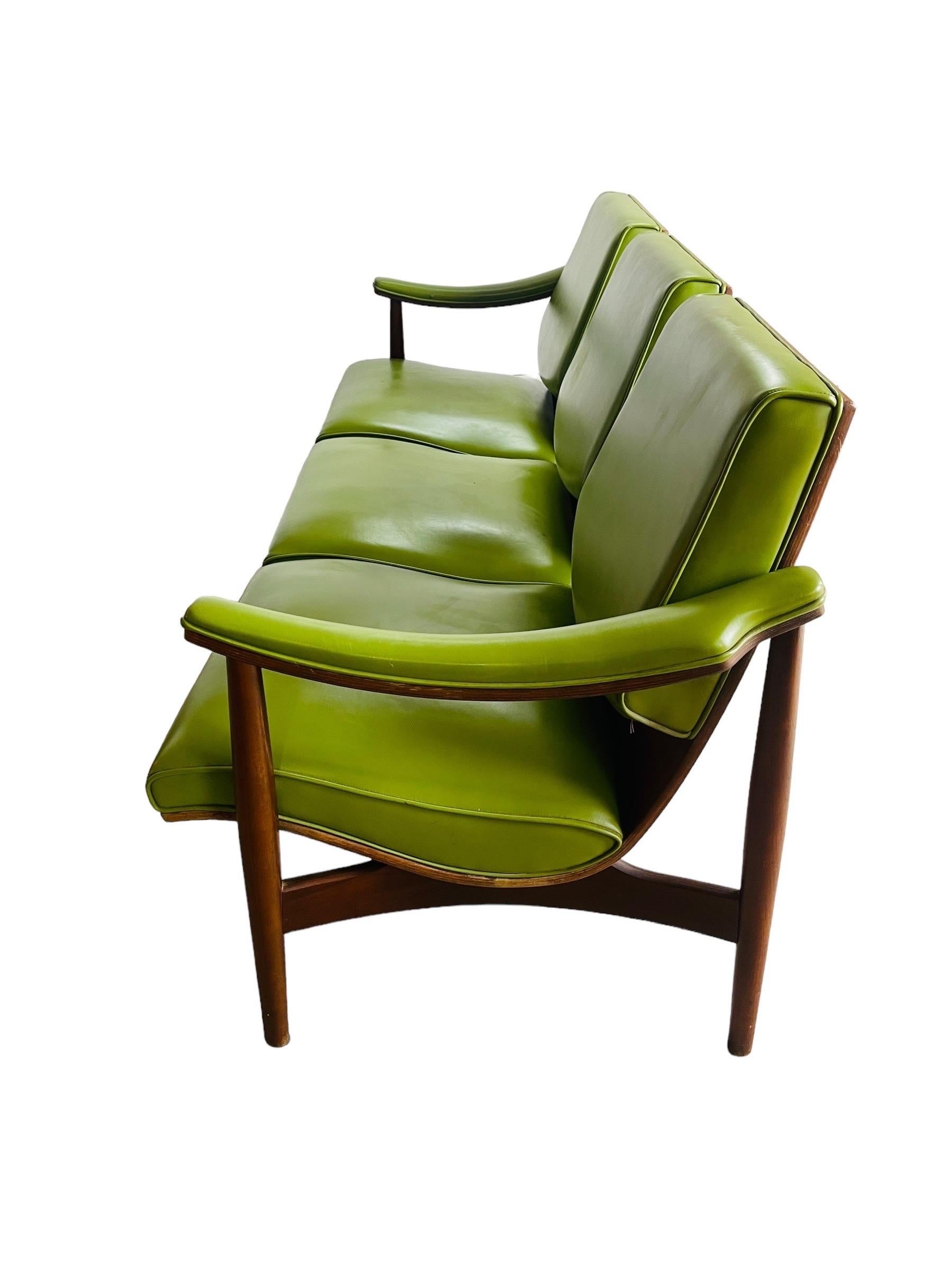 Mid-Century Modern Mid Century Modern Thonet Bentwood Sofa  For Sale
