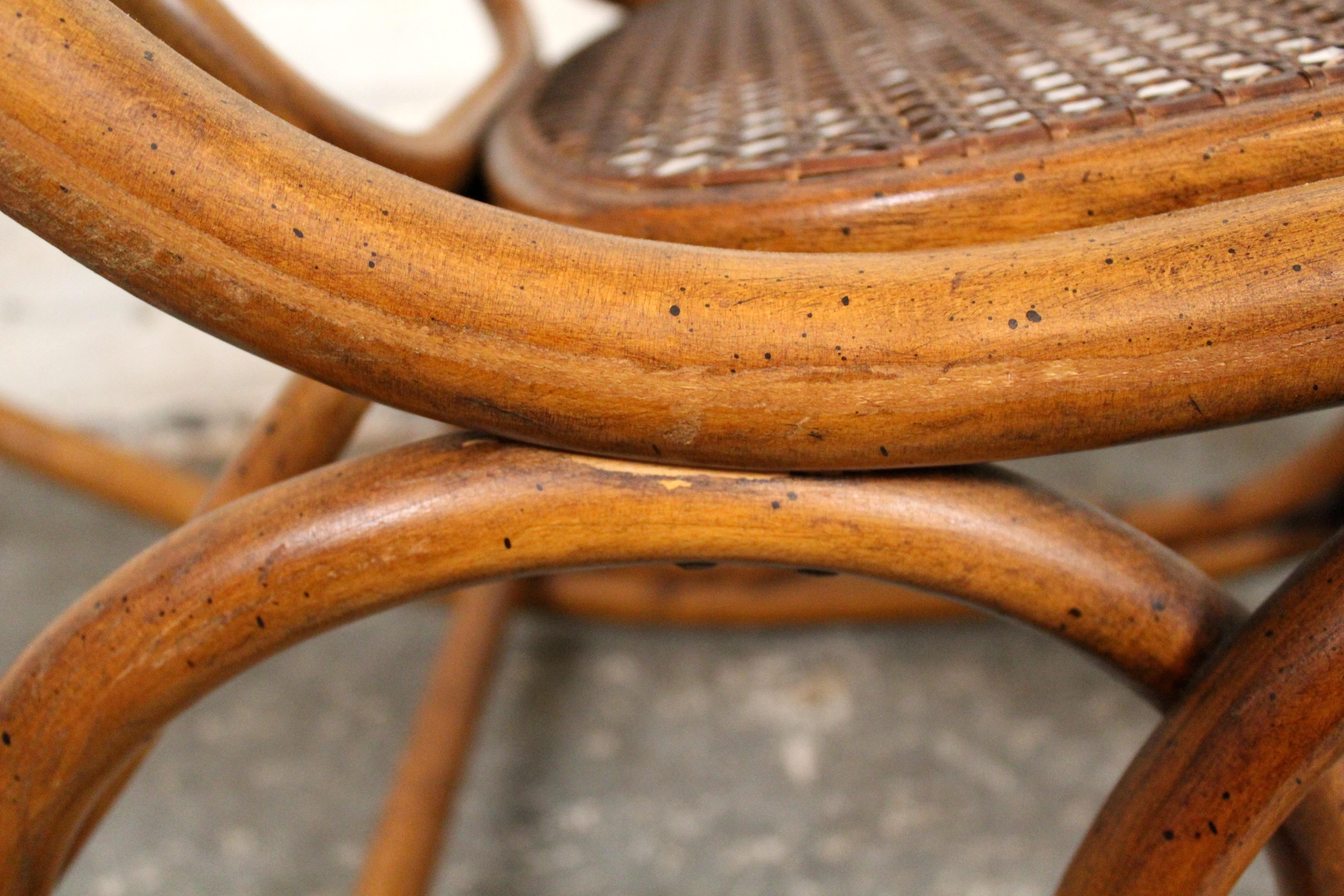 Sedia a dondolo Thonet di Stendig Co. in vendita 5