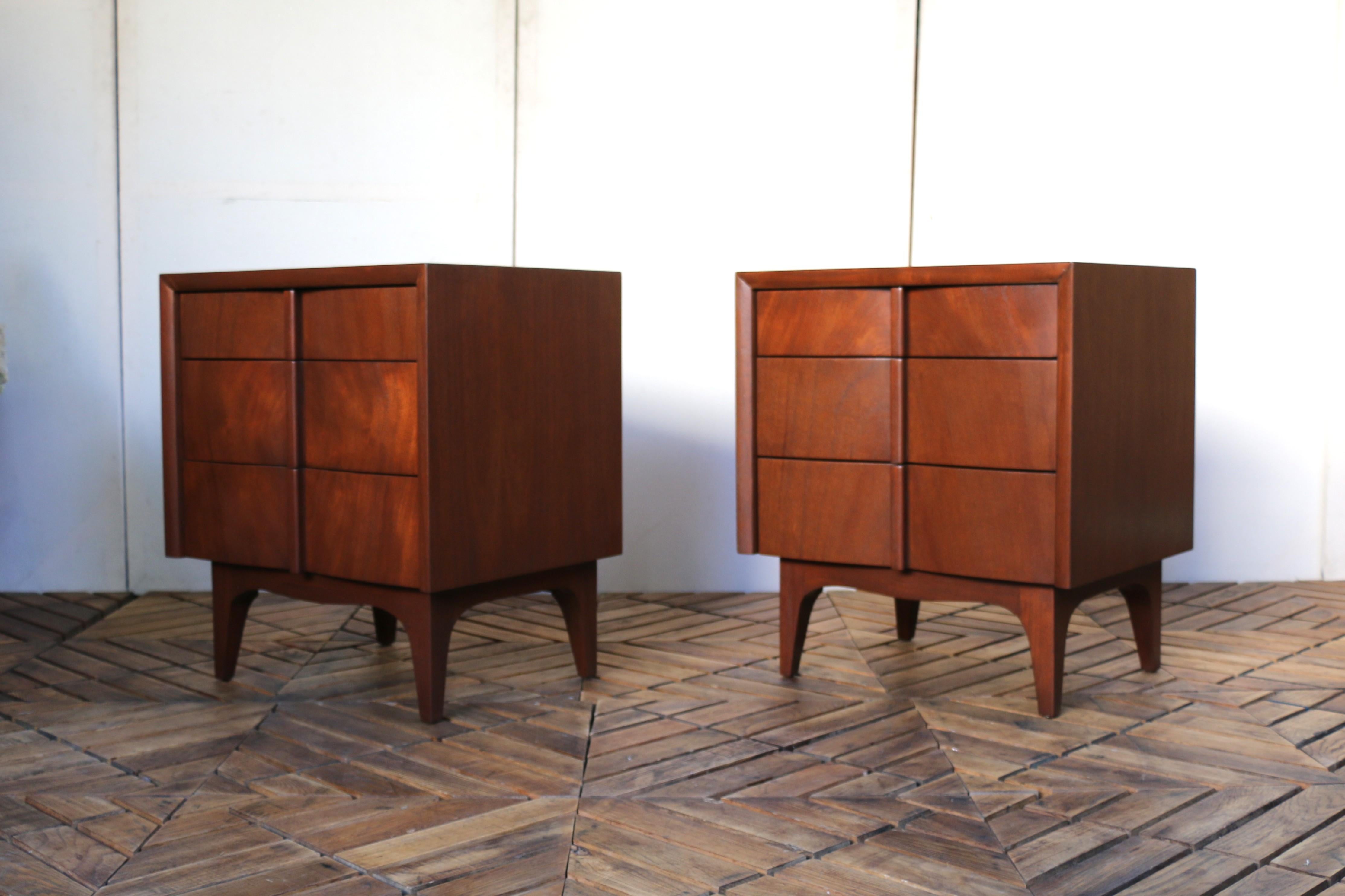 Mid-20th Century Mid-Century Modern Three Drawers Nightstands by American of Martinsville, c.1960 For Sale