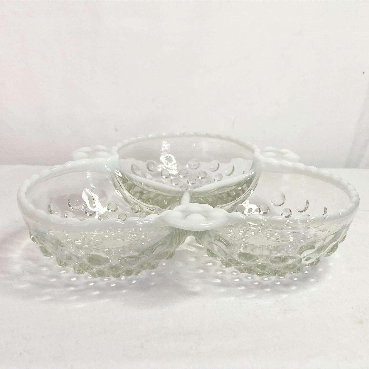 Mid Century Modern Three Part Glass Serving Dish In Good Condition For Sale In Delray Beach, FL
