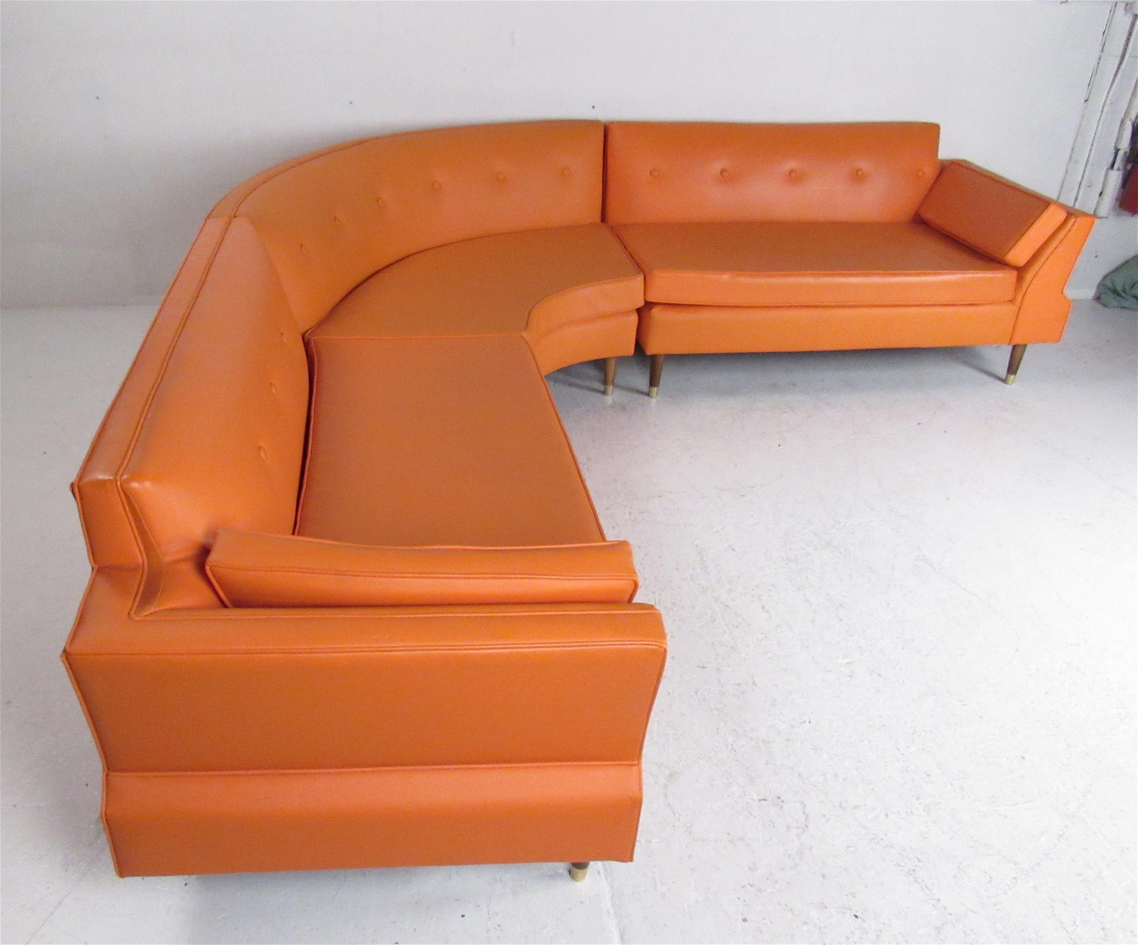 Late 20th Century Mid-Century Modern Three-Piece Sectional Sofa