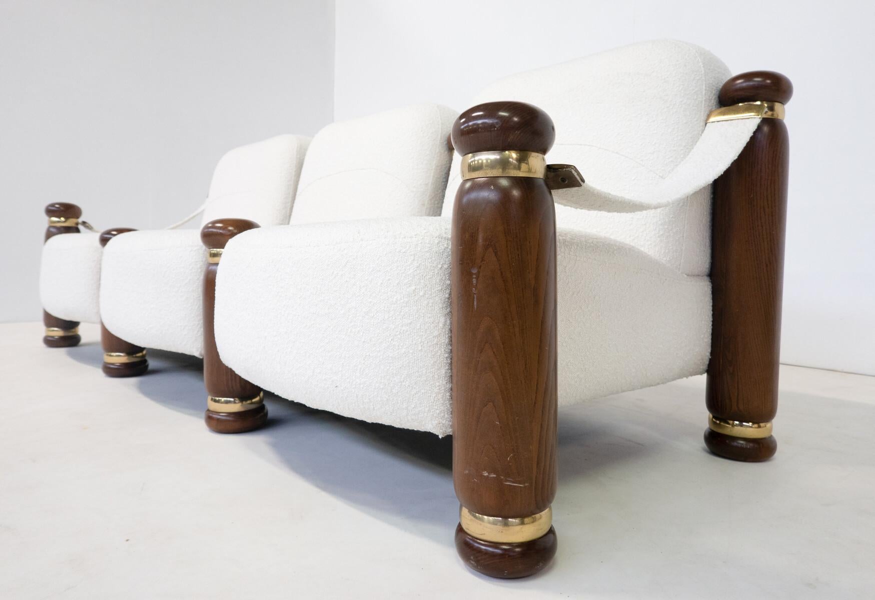 Modernes Dreisitzer-Sofa aus der Mitte des Jahrhunderts, Italien, 1970er Jahre, neu gepolstert im Angebot 3