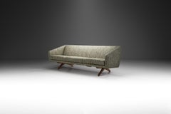 Mid-Century Modern Three-Seater Sofa with Wooden Cross Legs, Europe, ca 1950s