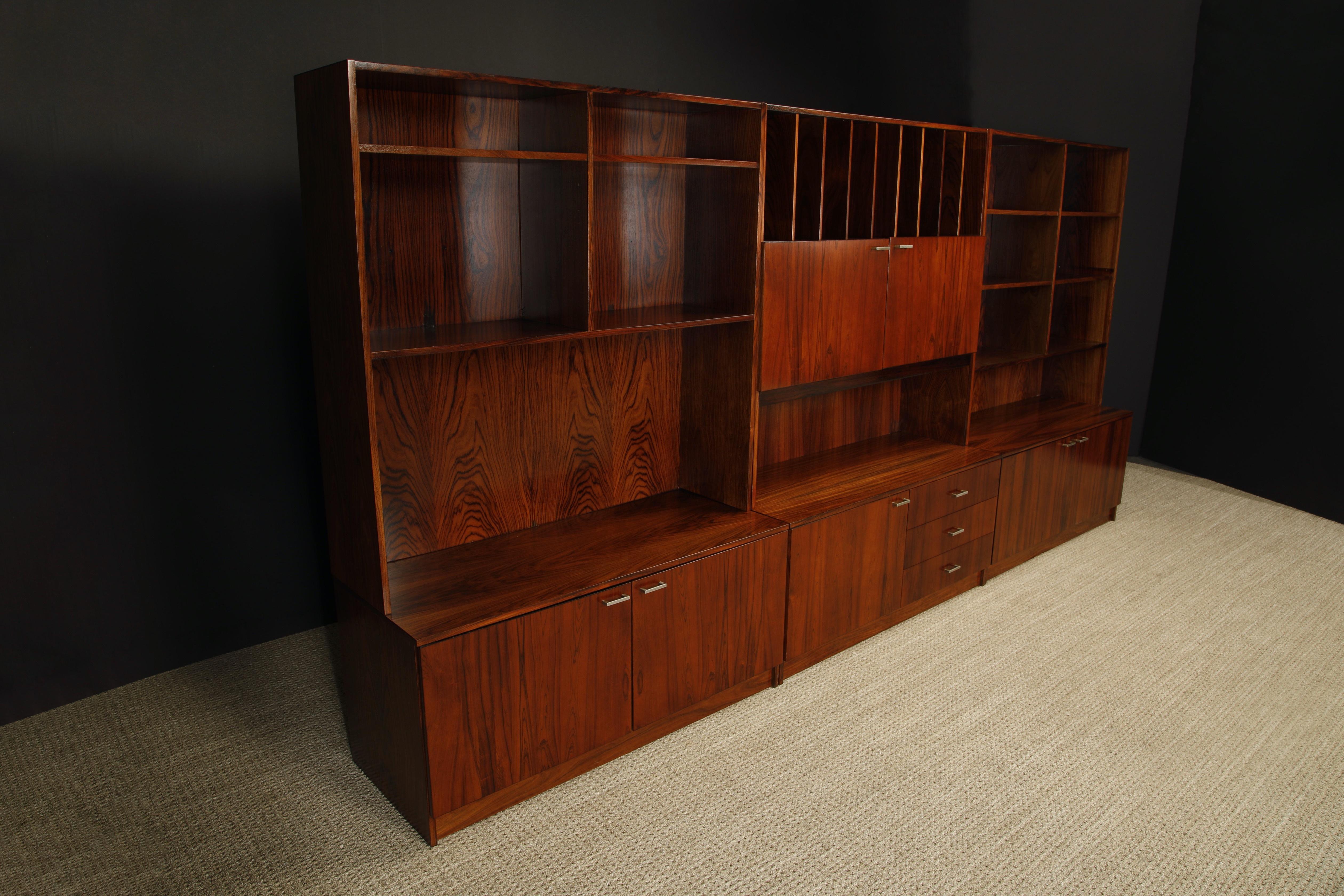 American Mid-Century Modern Three Section Exotic Rosewood Bookcase, circa 1970s