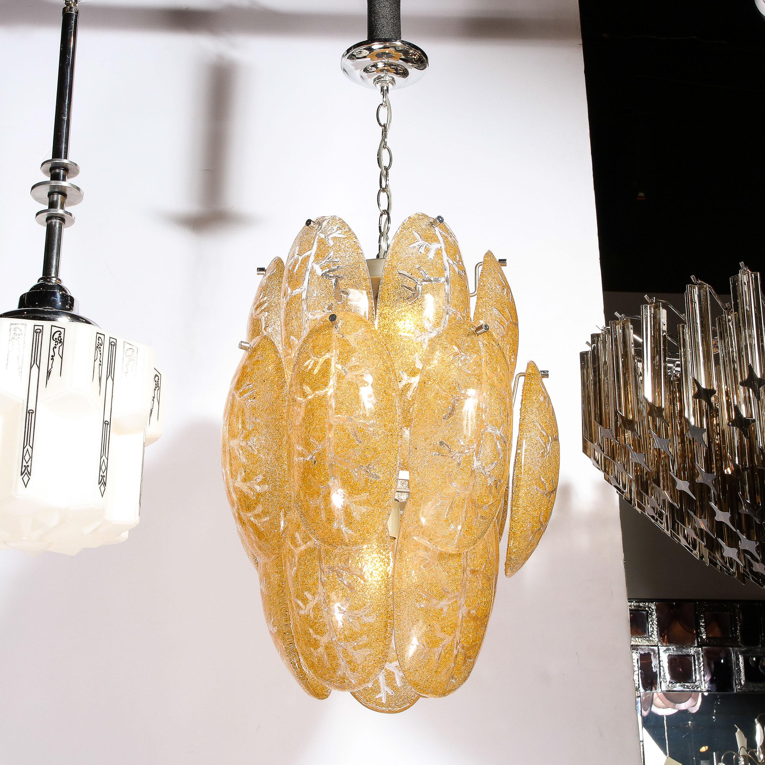 Mid-Century Modern Three-Tier Leaf Form Chandelier in Crushed Gold Murano Glass For Sale 3