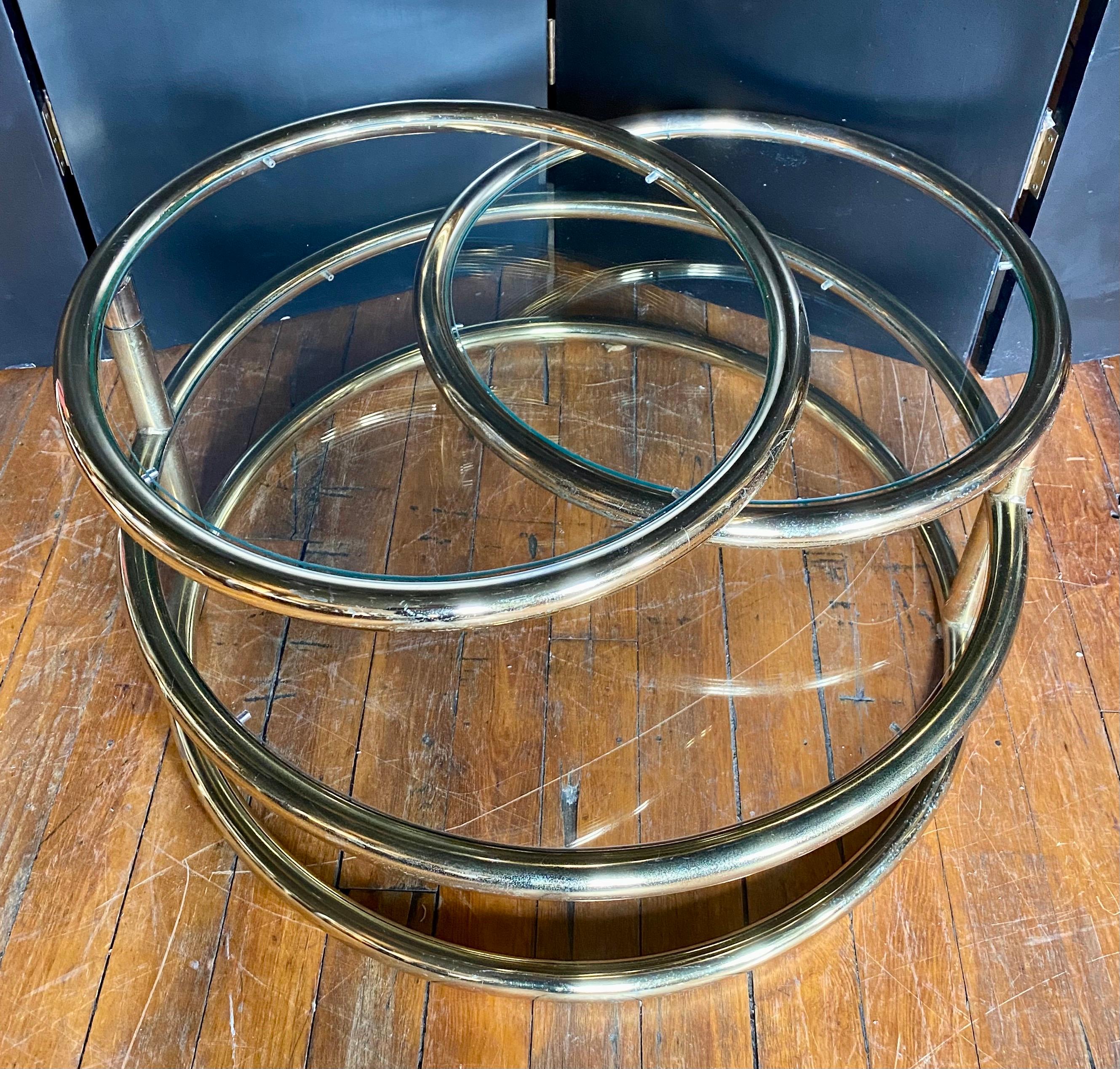 Mid Century Modern Milo Baughman Pace Style Tiered Swivel Coffee Table, 1970's 1
