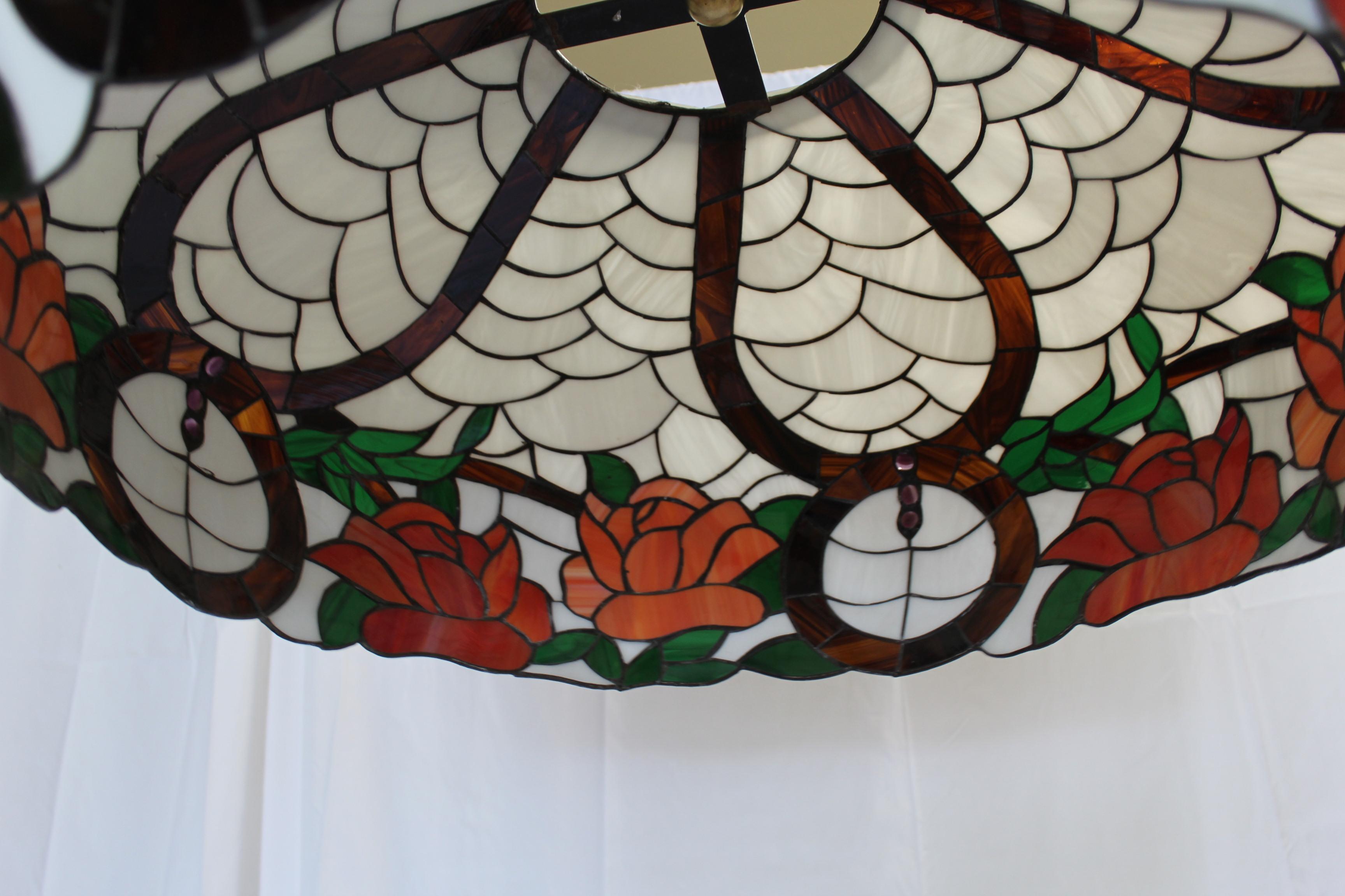 Fait main Abat-jour de type Tiffany mi-siècle moderne, grand avec fleurs en vente